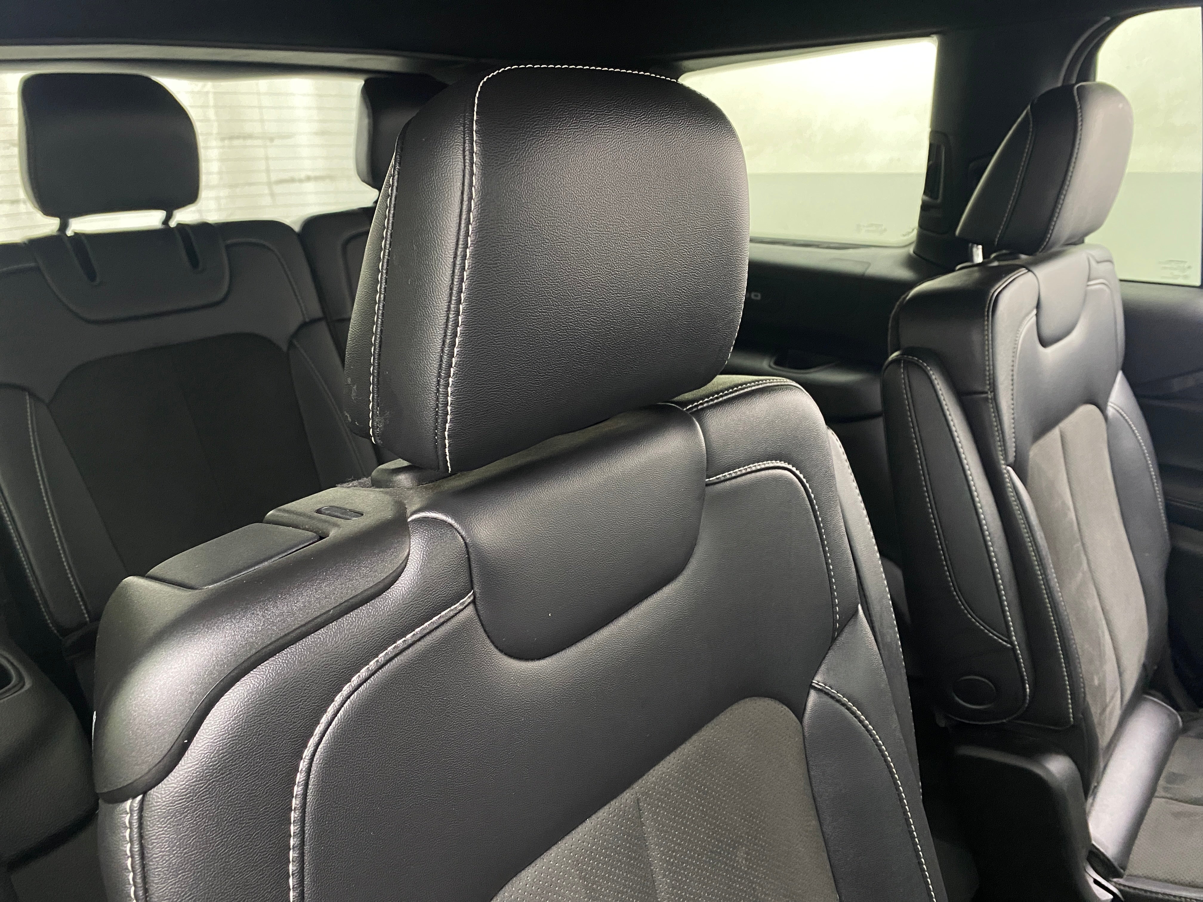 2022 Jeep Grand Cherokee L Altitude 5