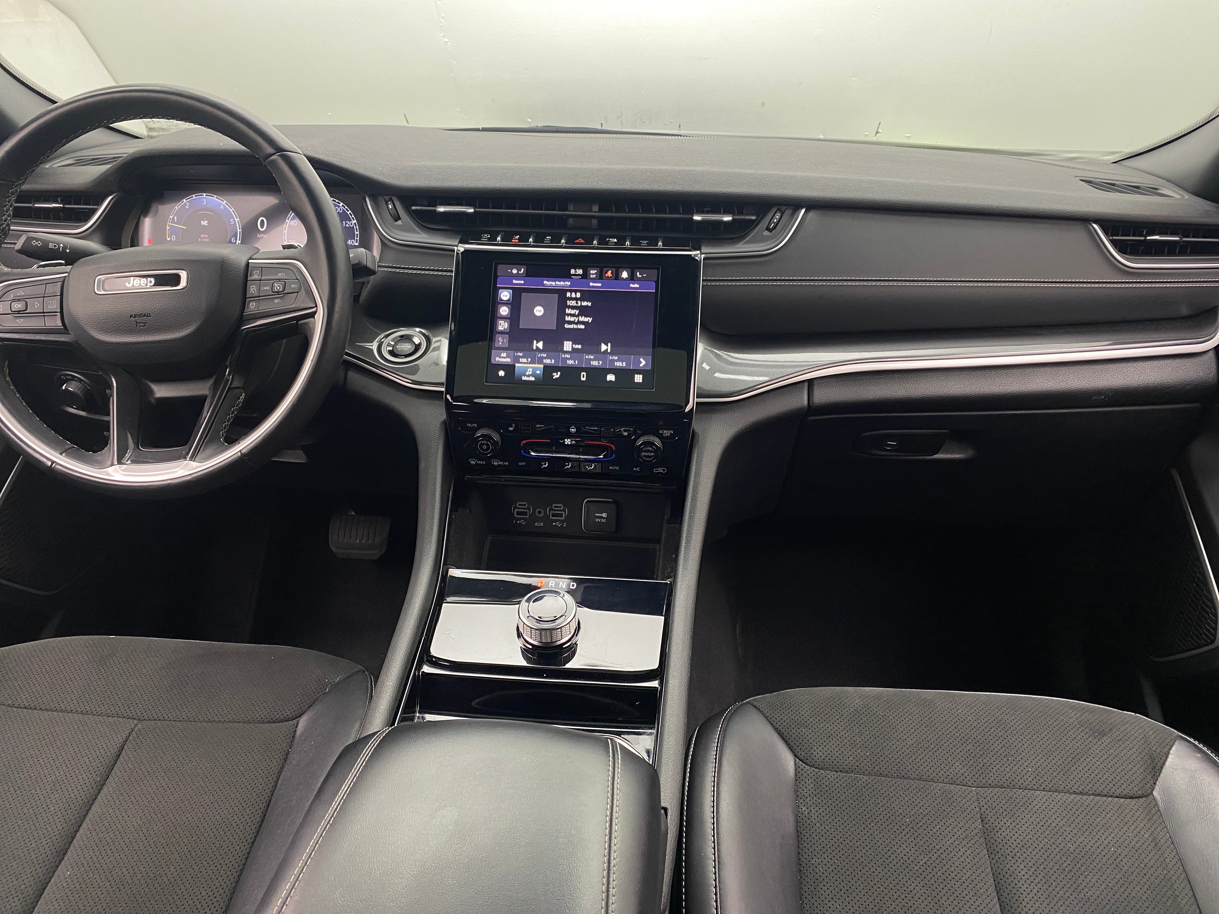 2022 Jeep Grand Cherokee L Altitude 2