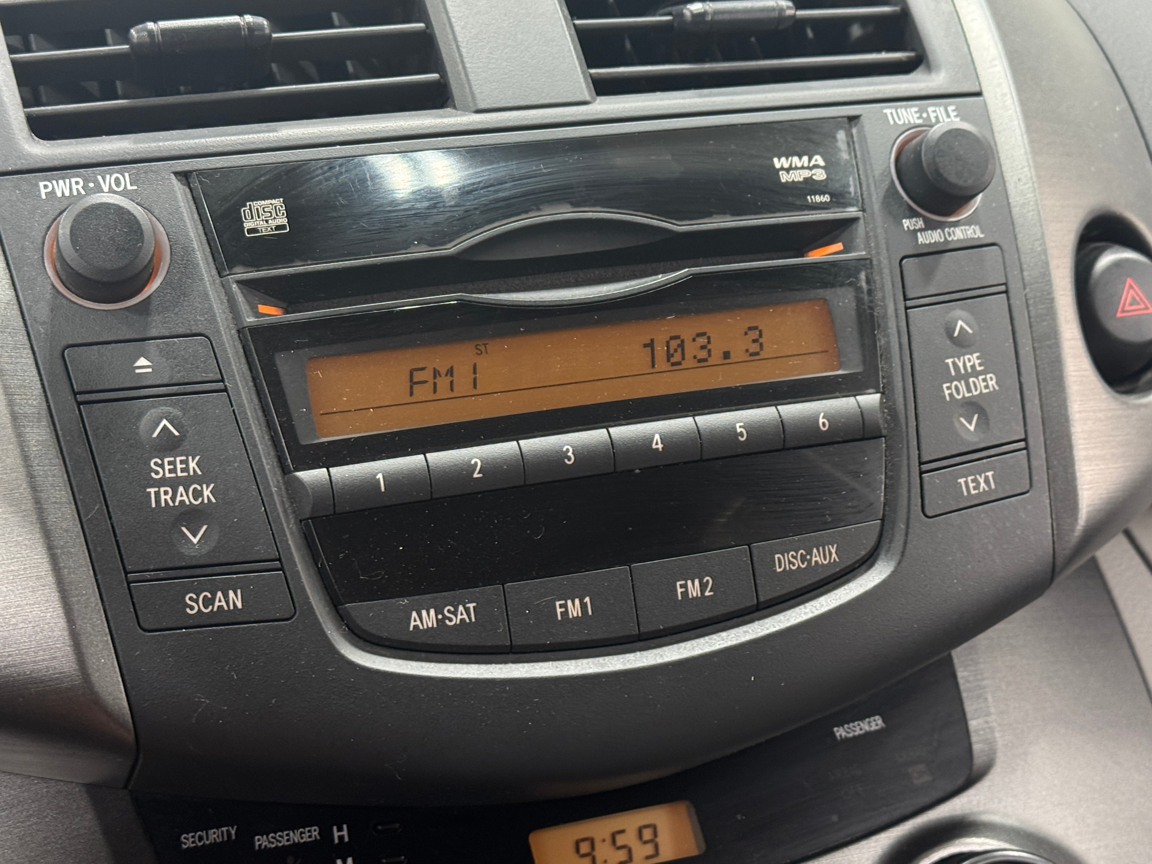 2010 Toyota RAV4 Base 4