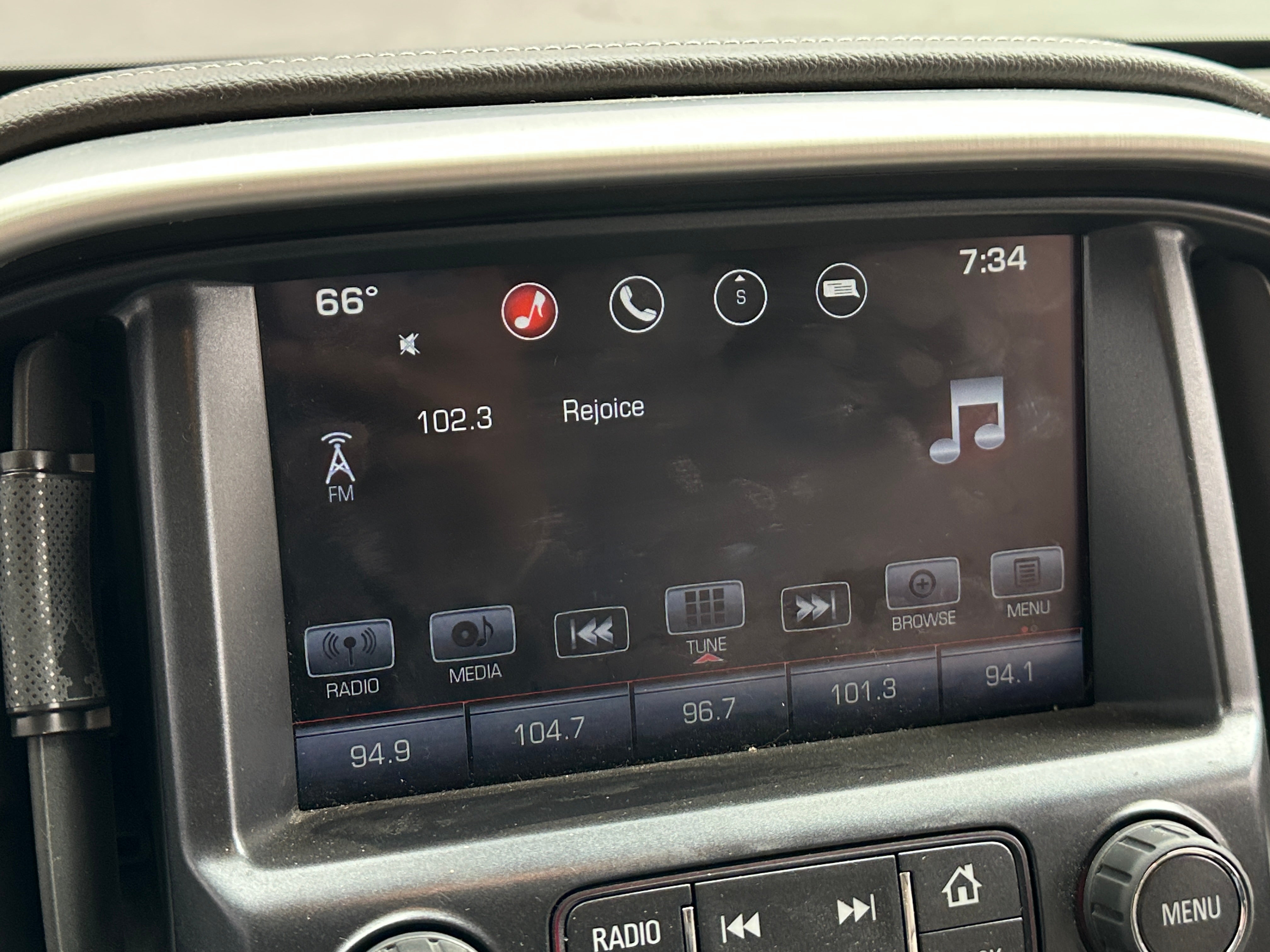2016 GMC Canyon SLT 3