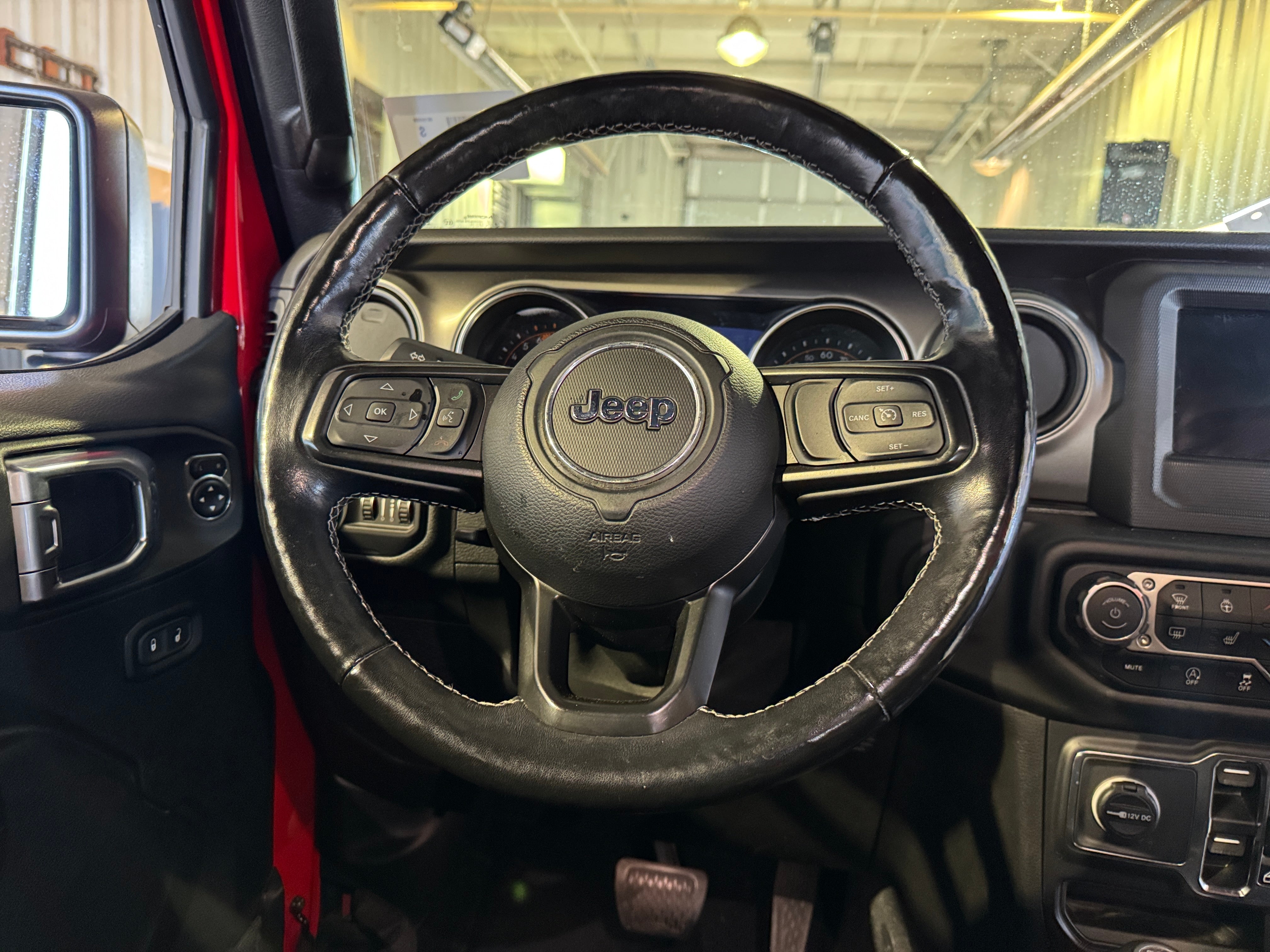 Thumbnail: 2021 Jeep Wrangler - 5