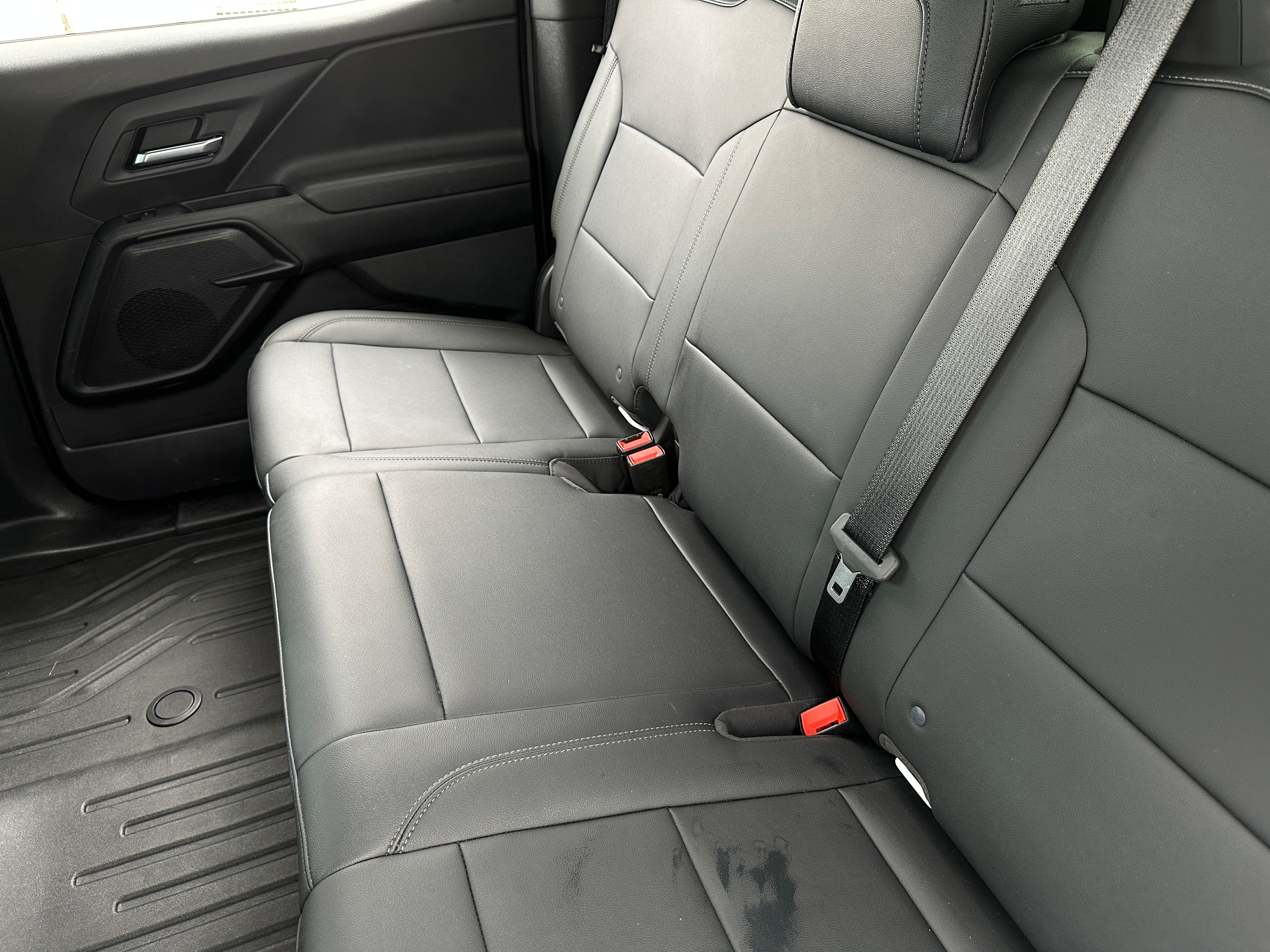 2024 Chevrolet Silverado EV Work Truck 6