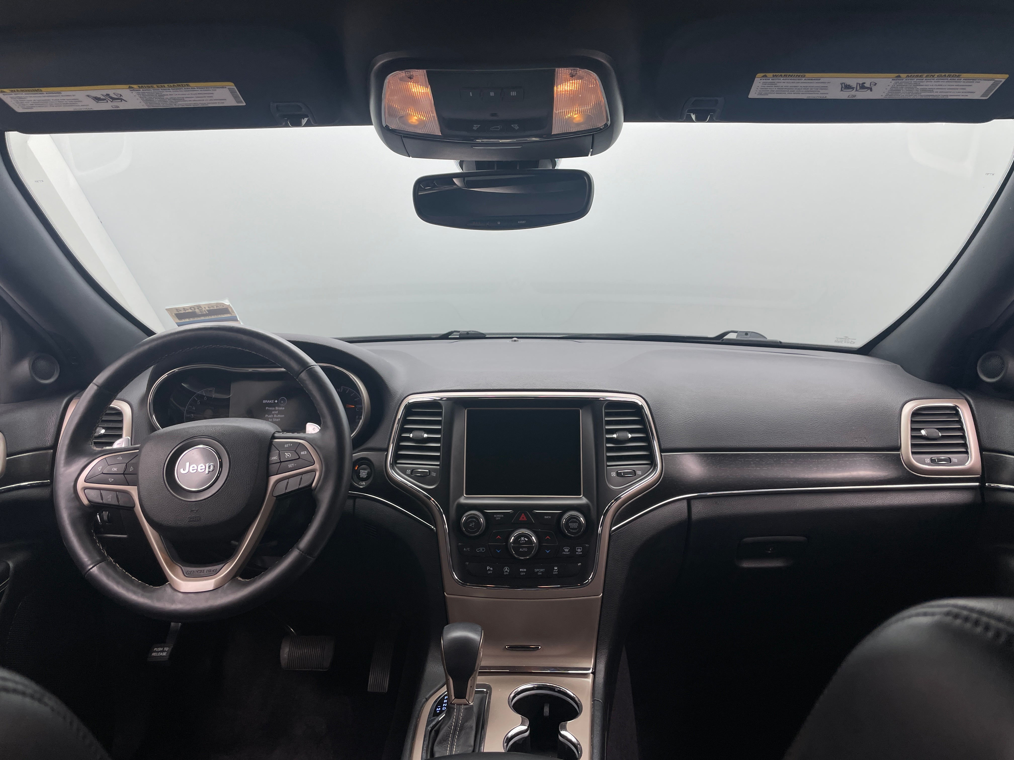 2017 Jeep Grand Cherokee Limited Edition 2