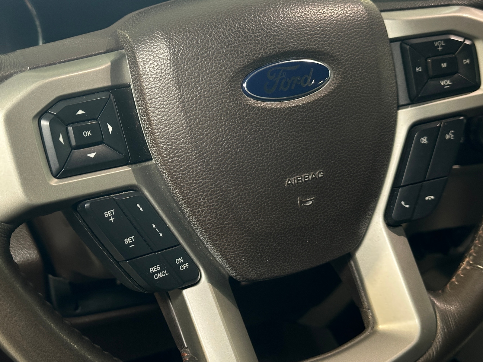 Thumbnail: 2015 Ford Econoline - 4
