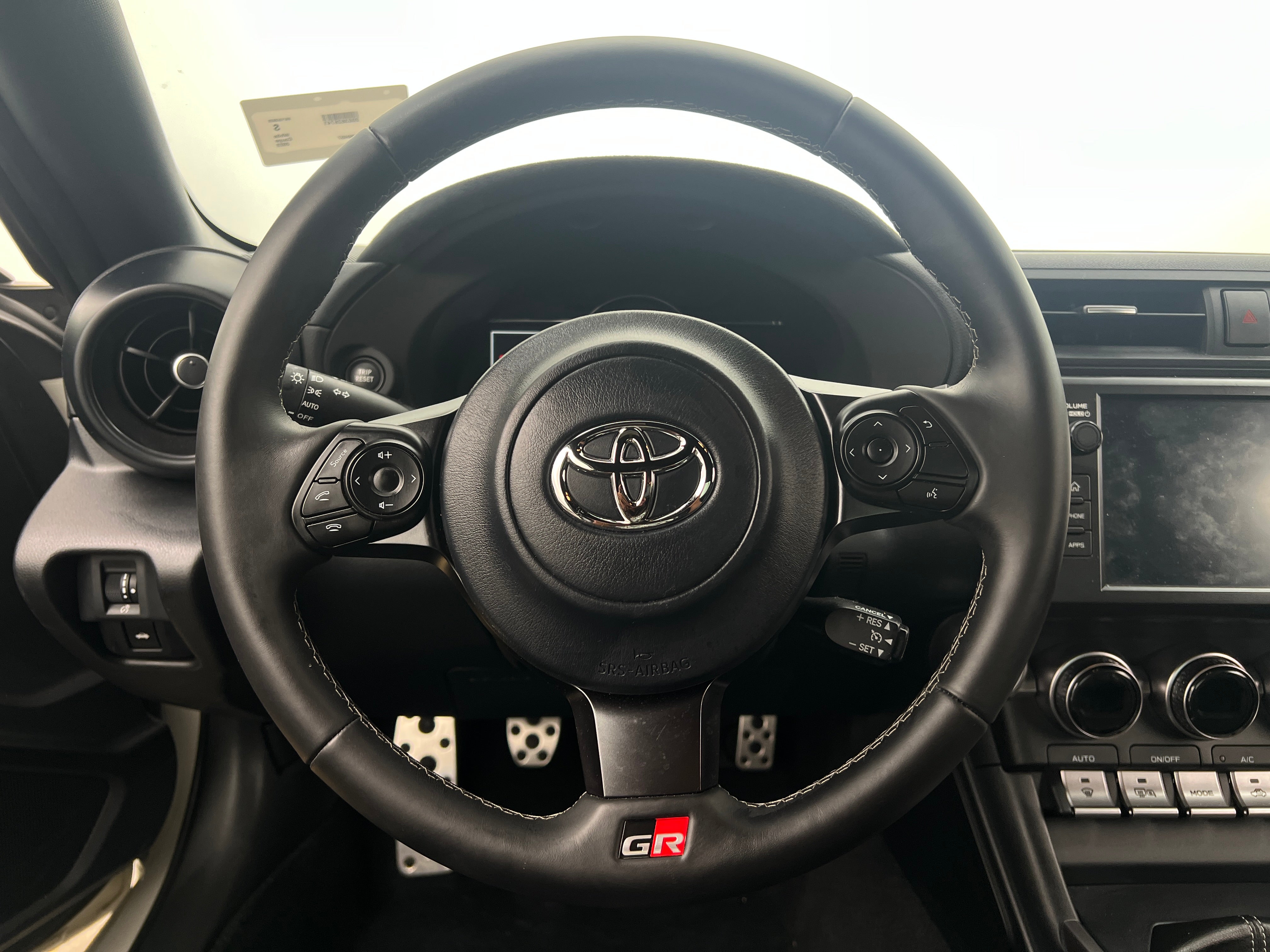 Thumbnail: 2023 Toyota GR86 - 4