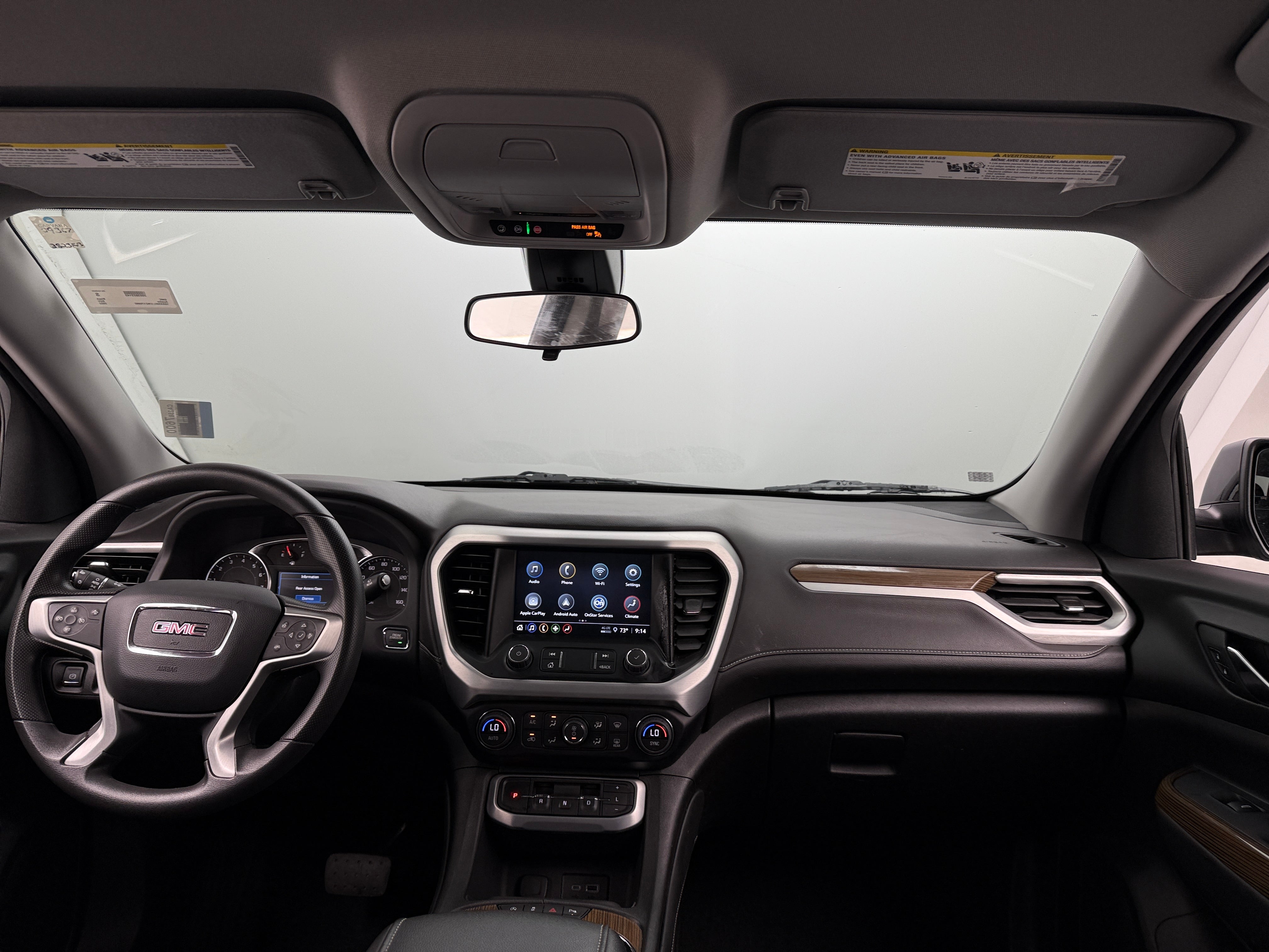 2022 GMC Acadia SLE 3