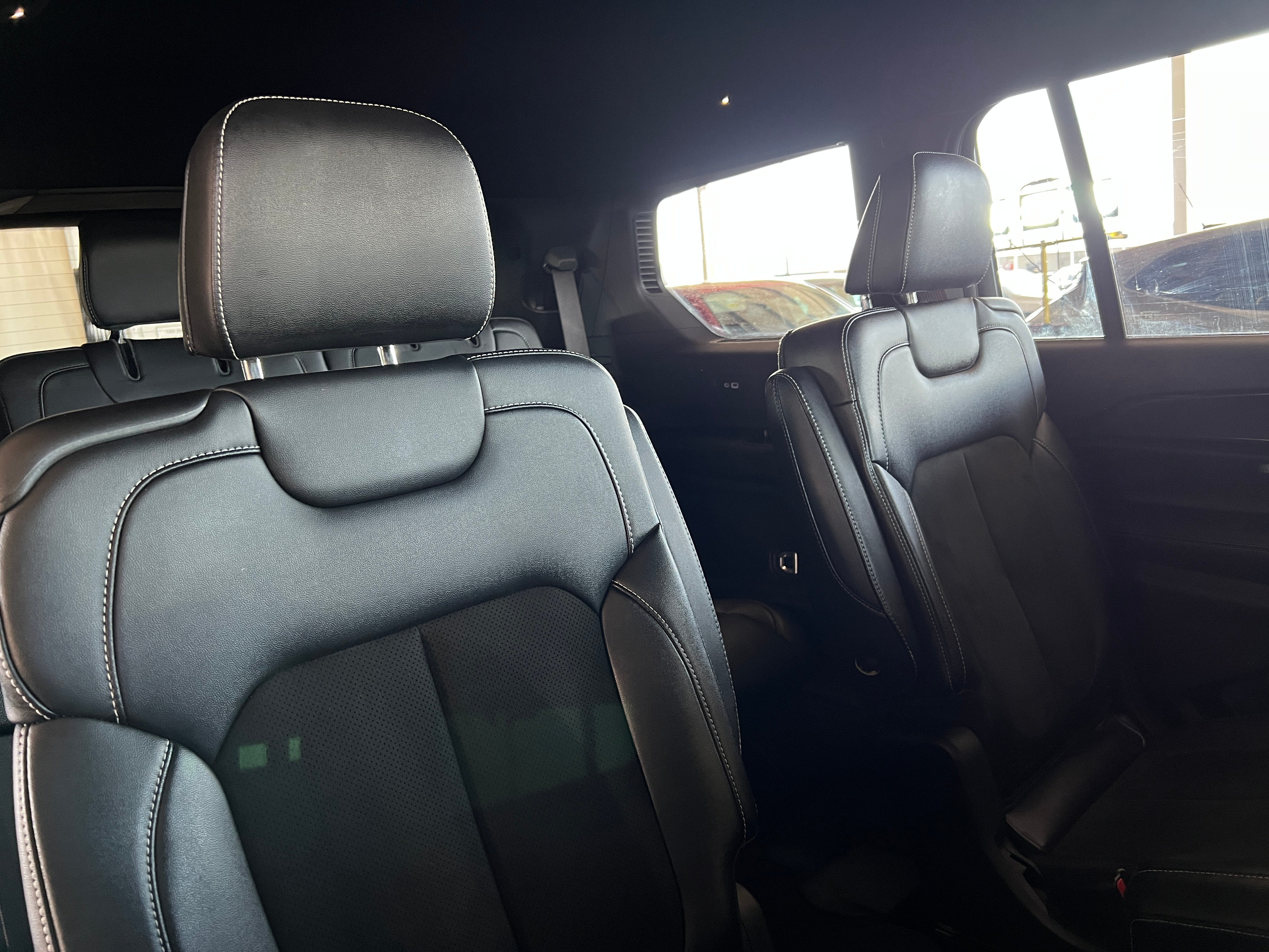 2023 Jeep Grand Cherokee L Altitude 6