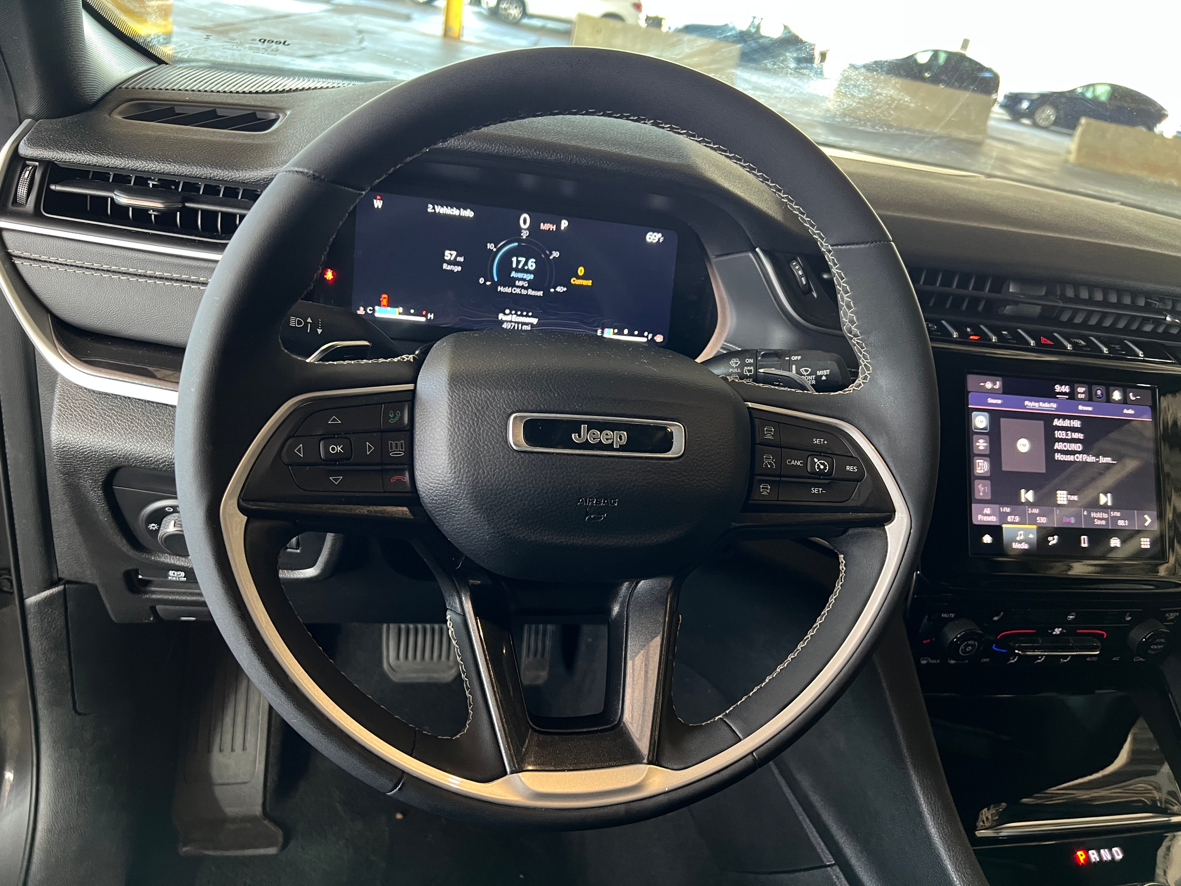 2023 Jeep Grand Cherokee L Altitude 5