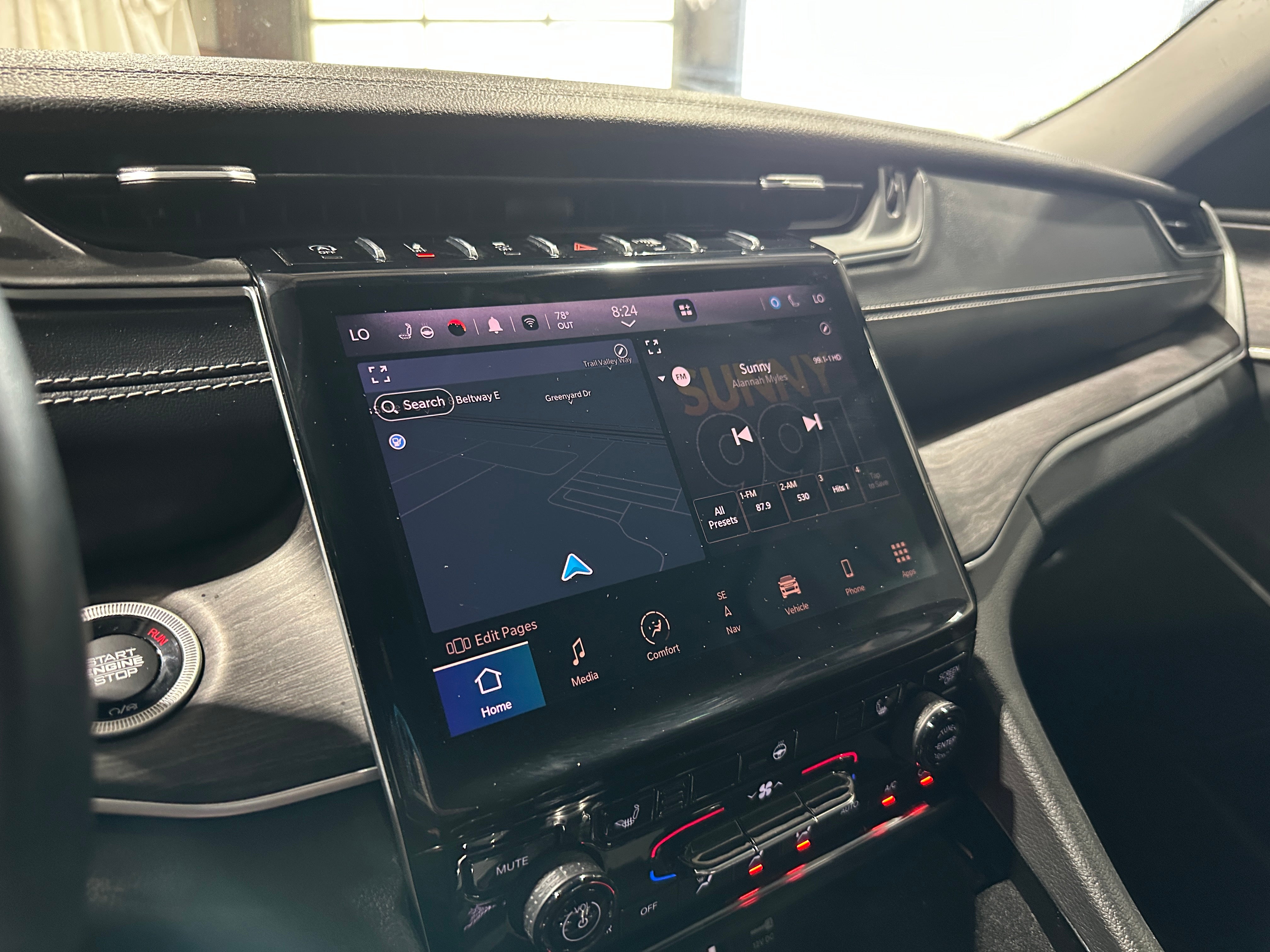 2022 Jeep Grand Cherokee L Limited Edition 3