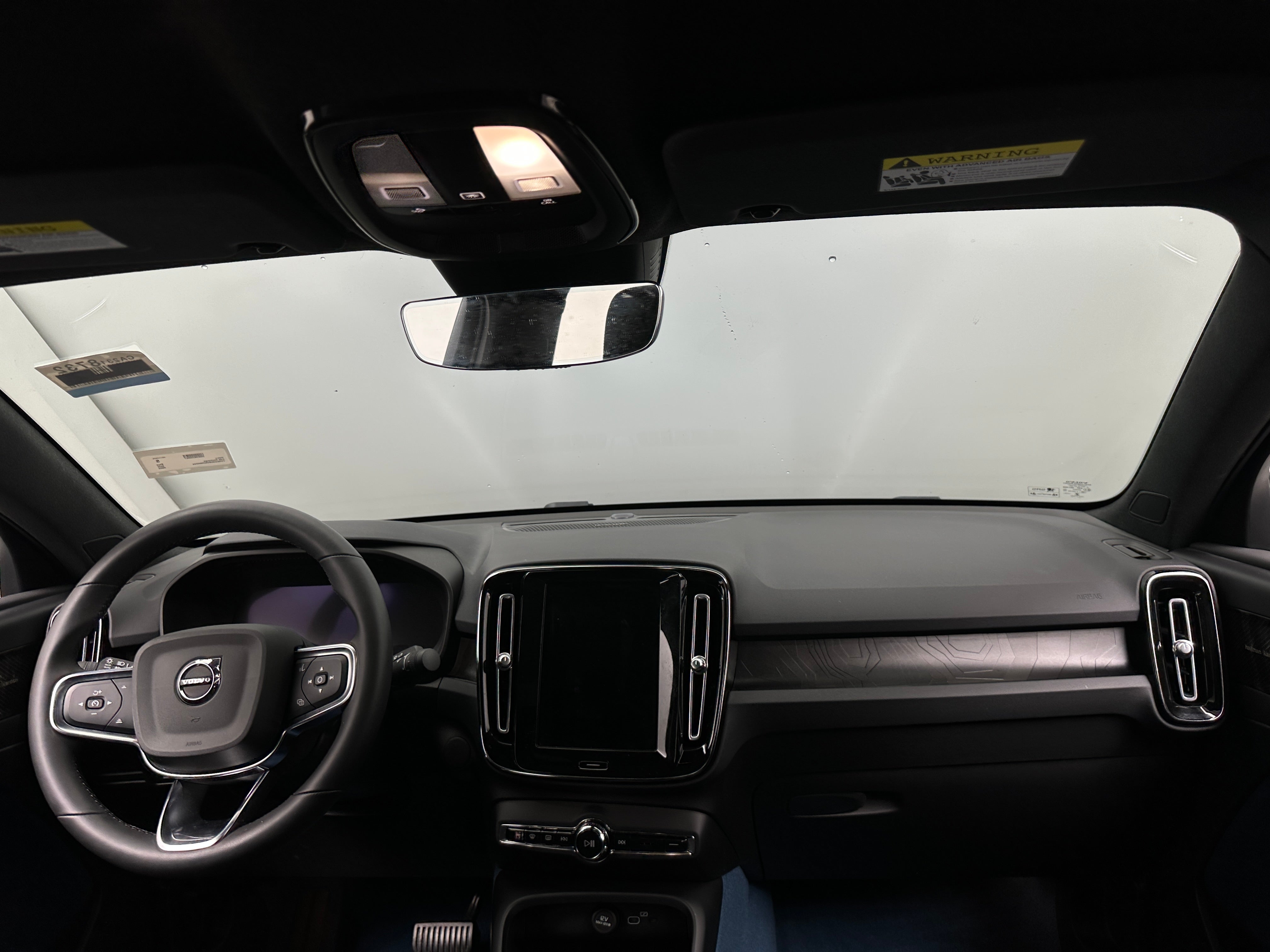 2022 Volvo C40 Ultimate 3