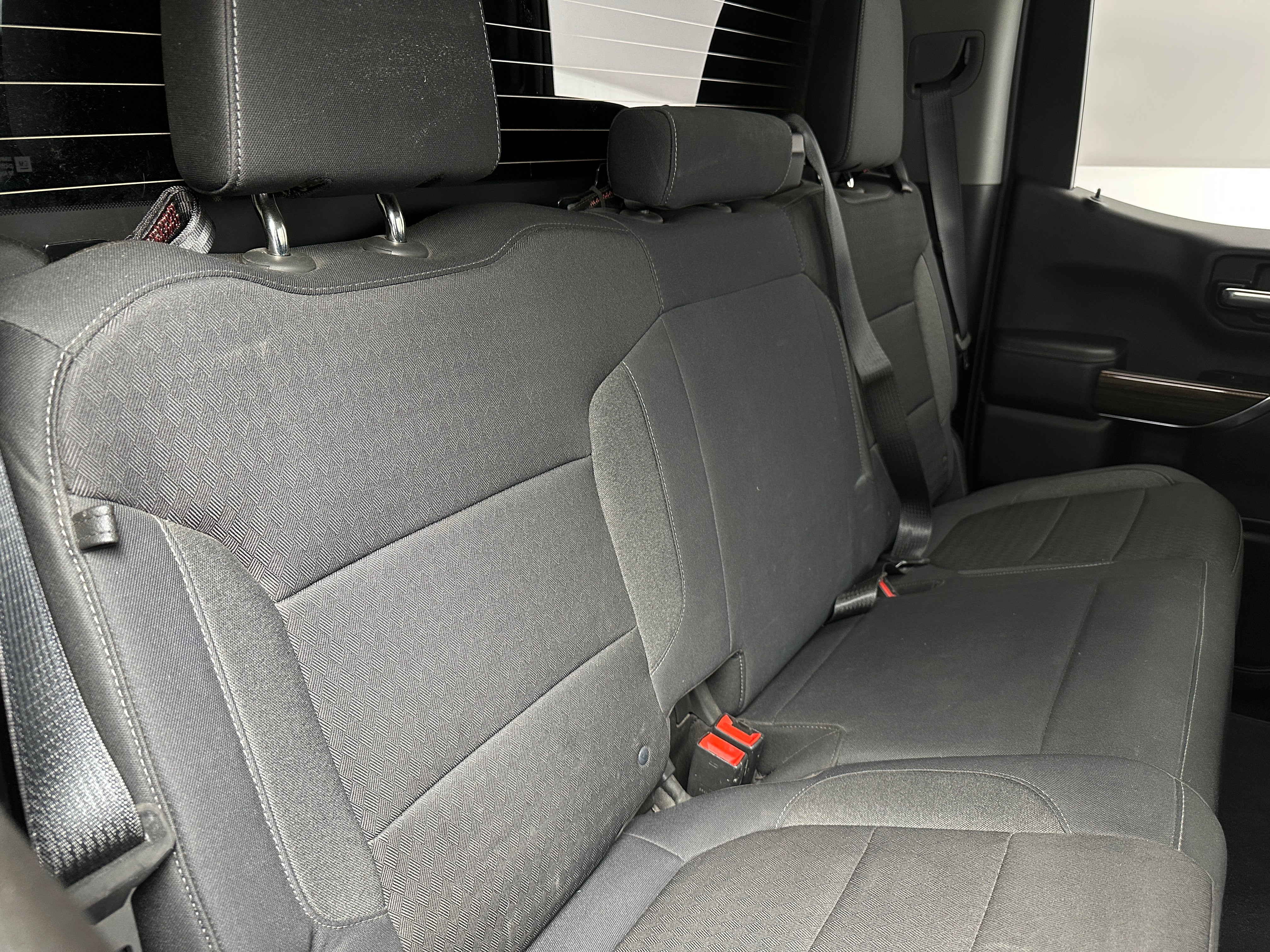 2019 Chevrolet Silverado 1500 RST 6
