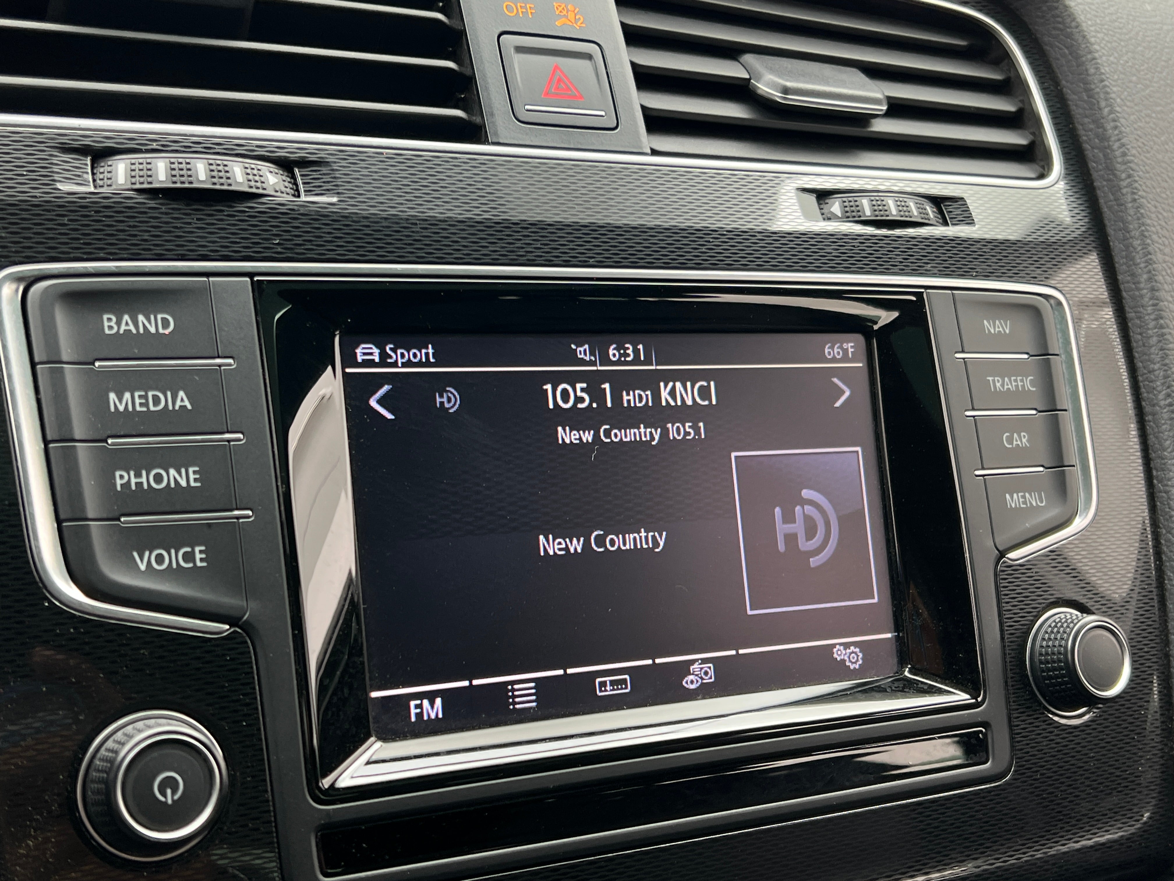 2015 Volkswagen Golf GTI Autobahn 4