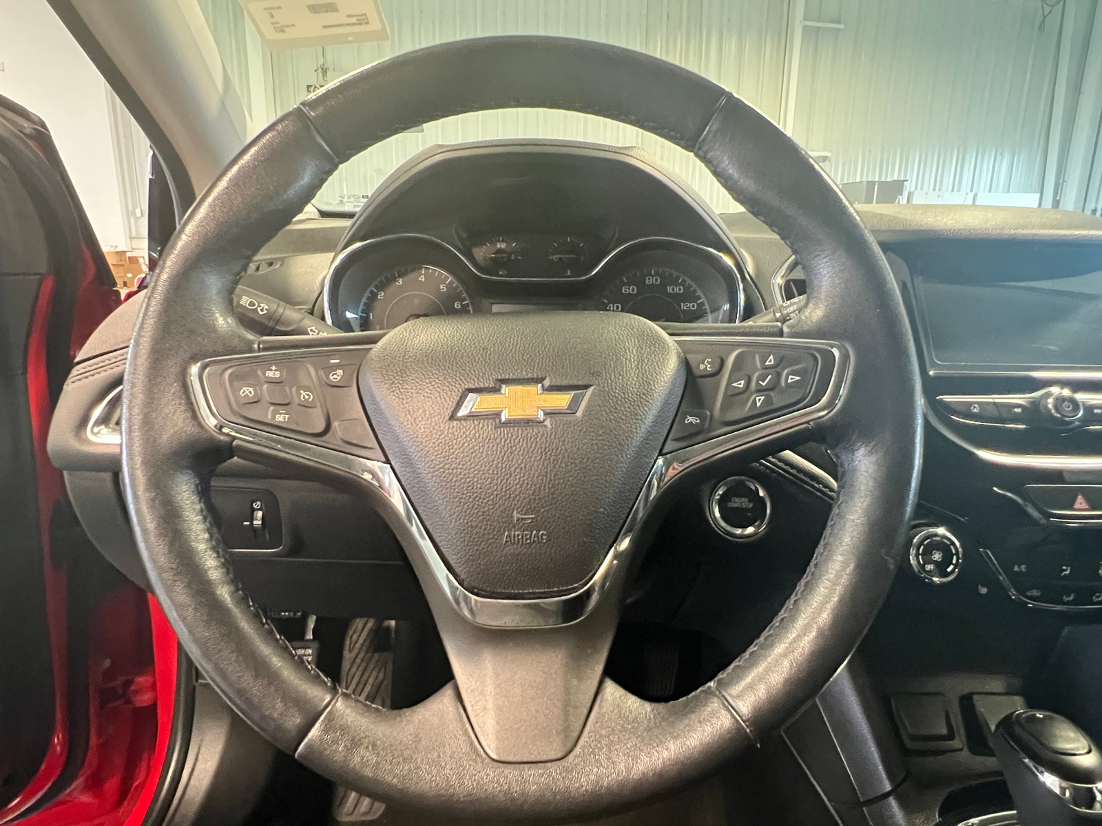 Thumbnail: 2017 Chevrolet Cruze - 5