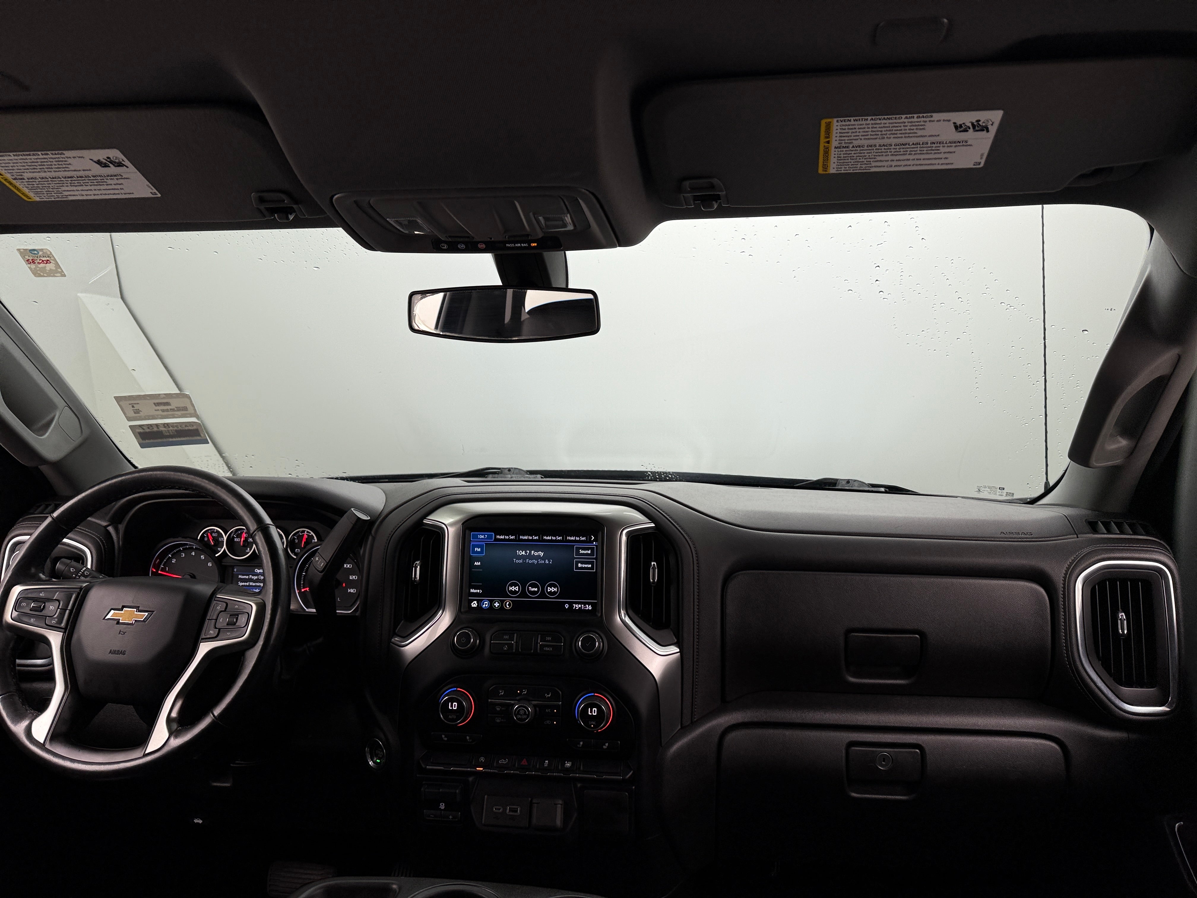 2020 Chevrolet Silverado 1500 LT 3