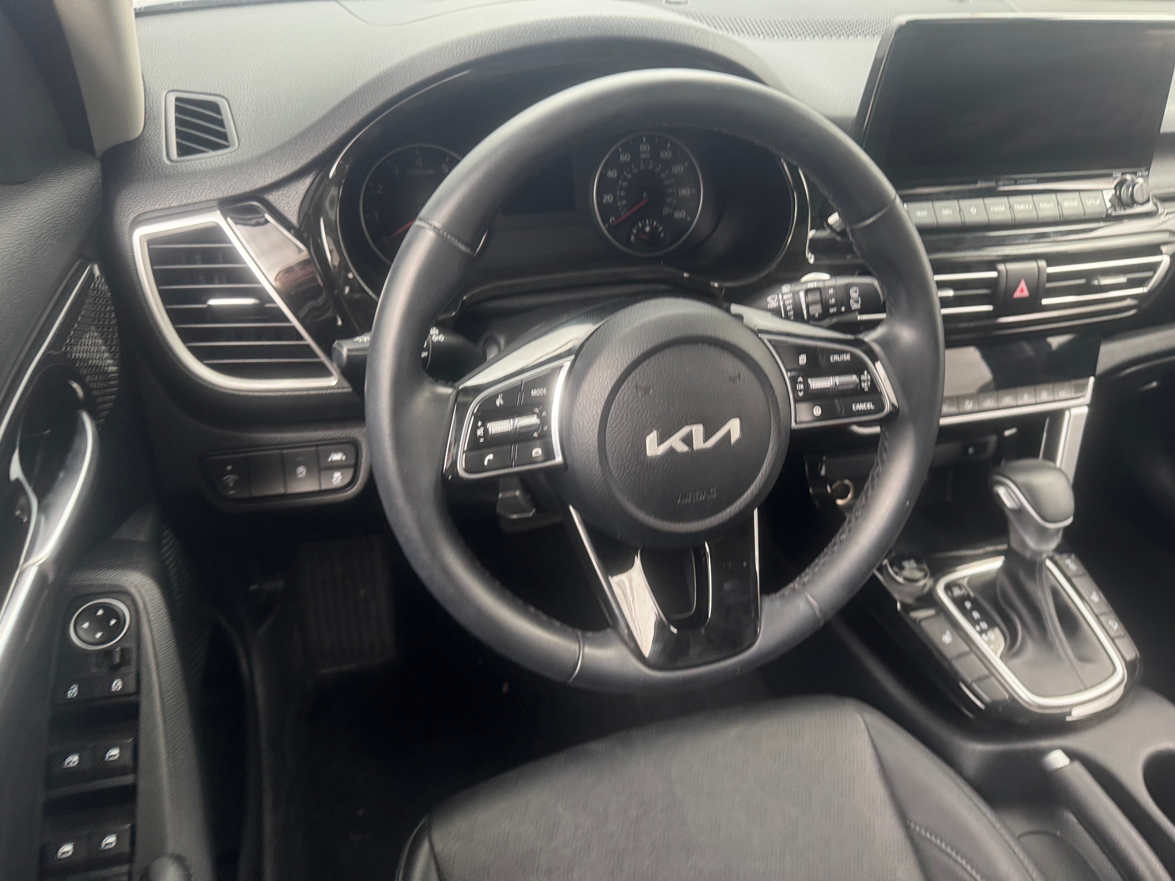 2023 Kia Seltos EX 5