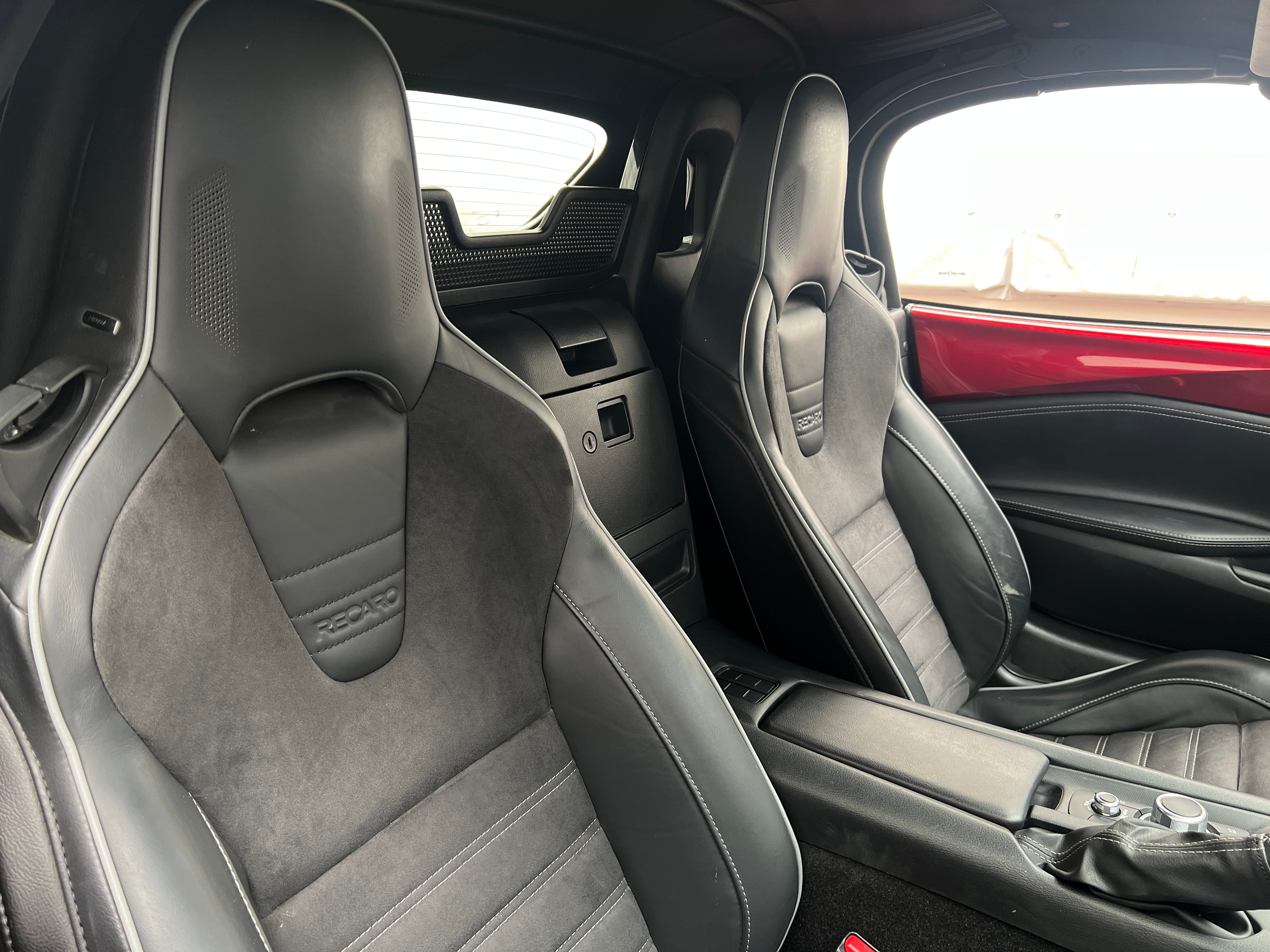2020 Mazda MX-5 Miata Club 2