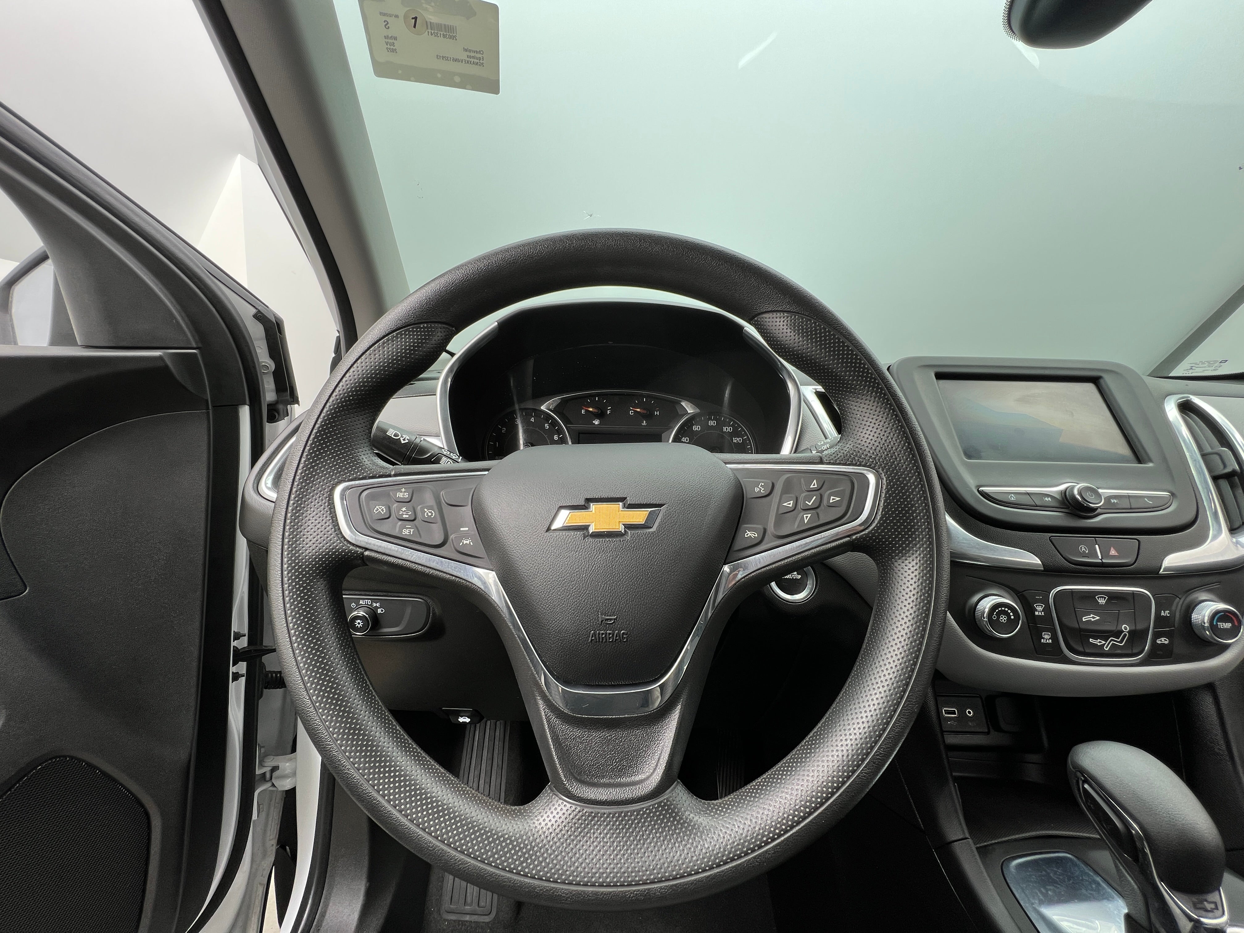 Thumbnail: 2022 Chevrolet Equinox - 5