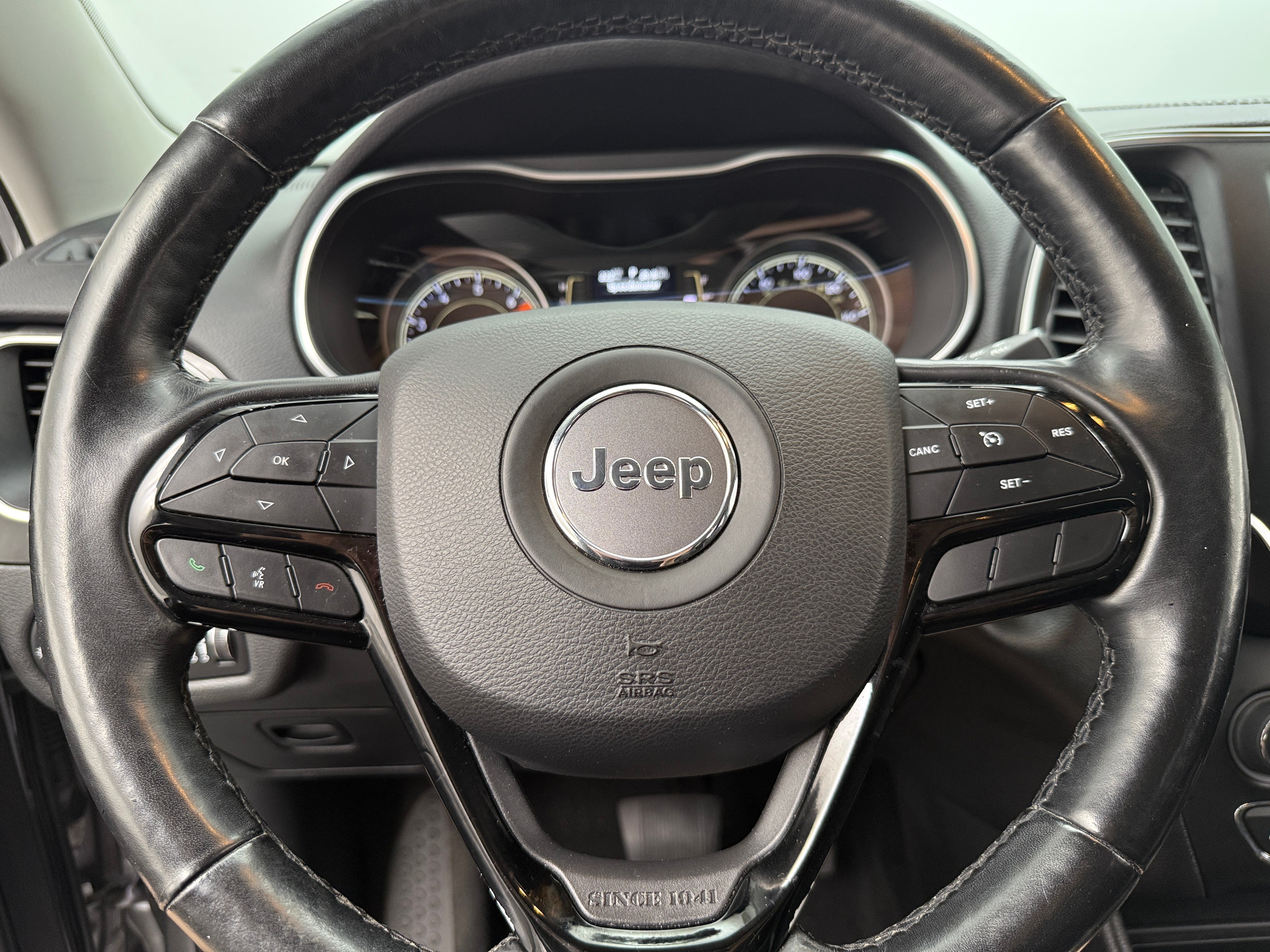 2020 Jeep Cherokee Altitude 5