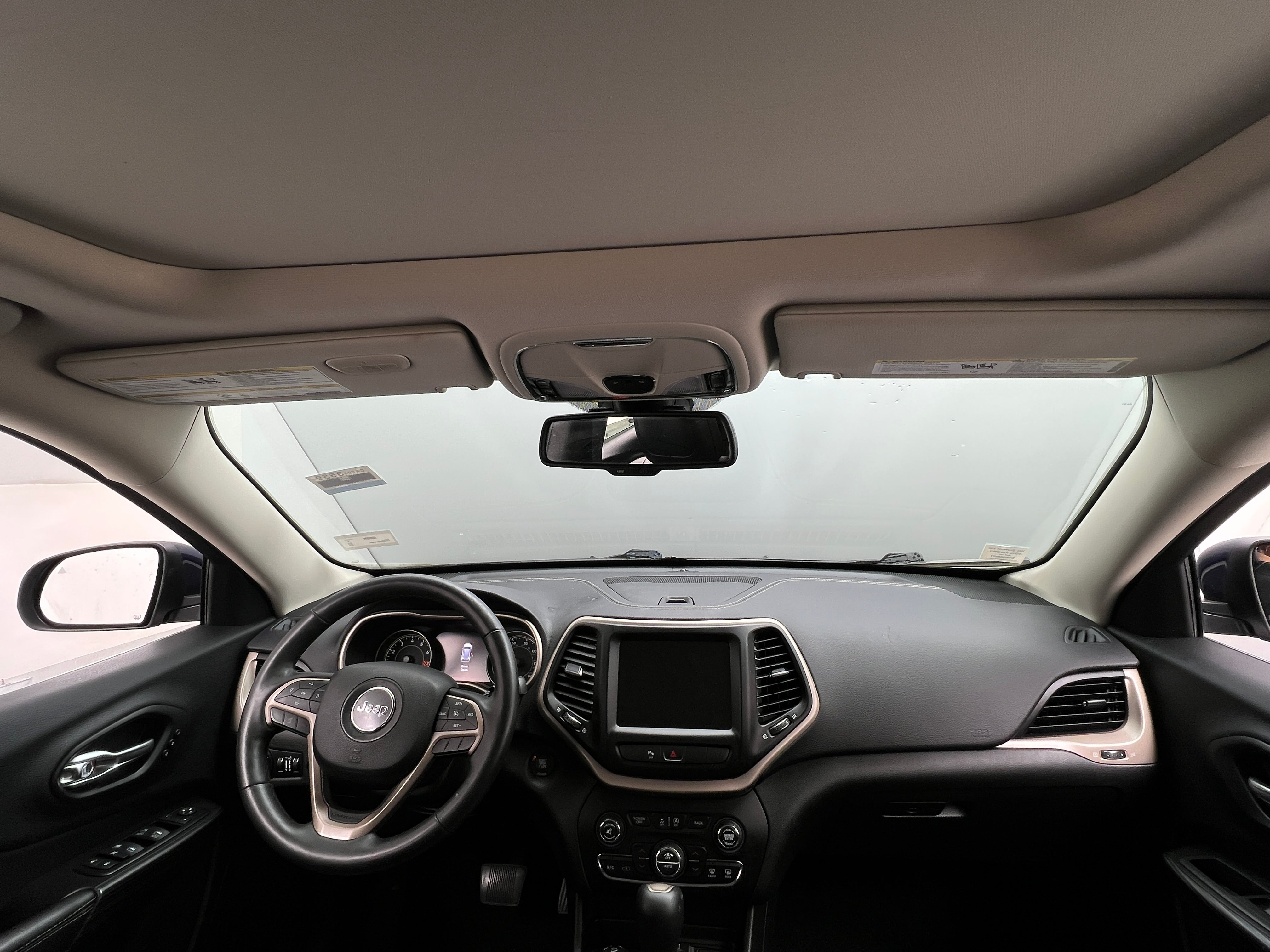 2015 Jeep Cherokee Limited Edition 2