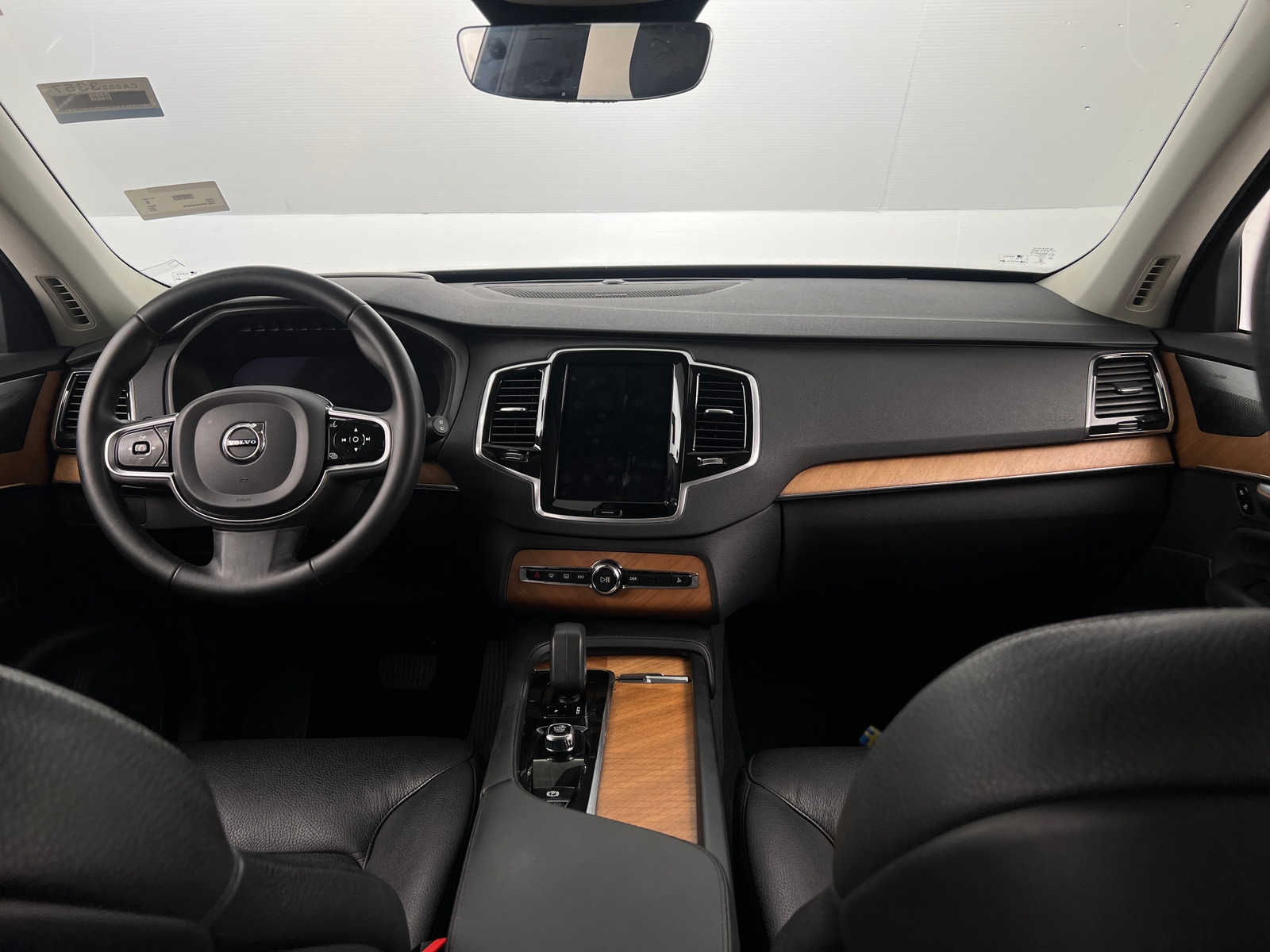 Thumbnail: 2023 Volvo XC90 - 2