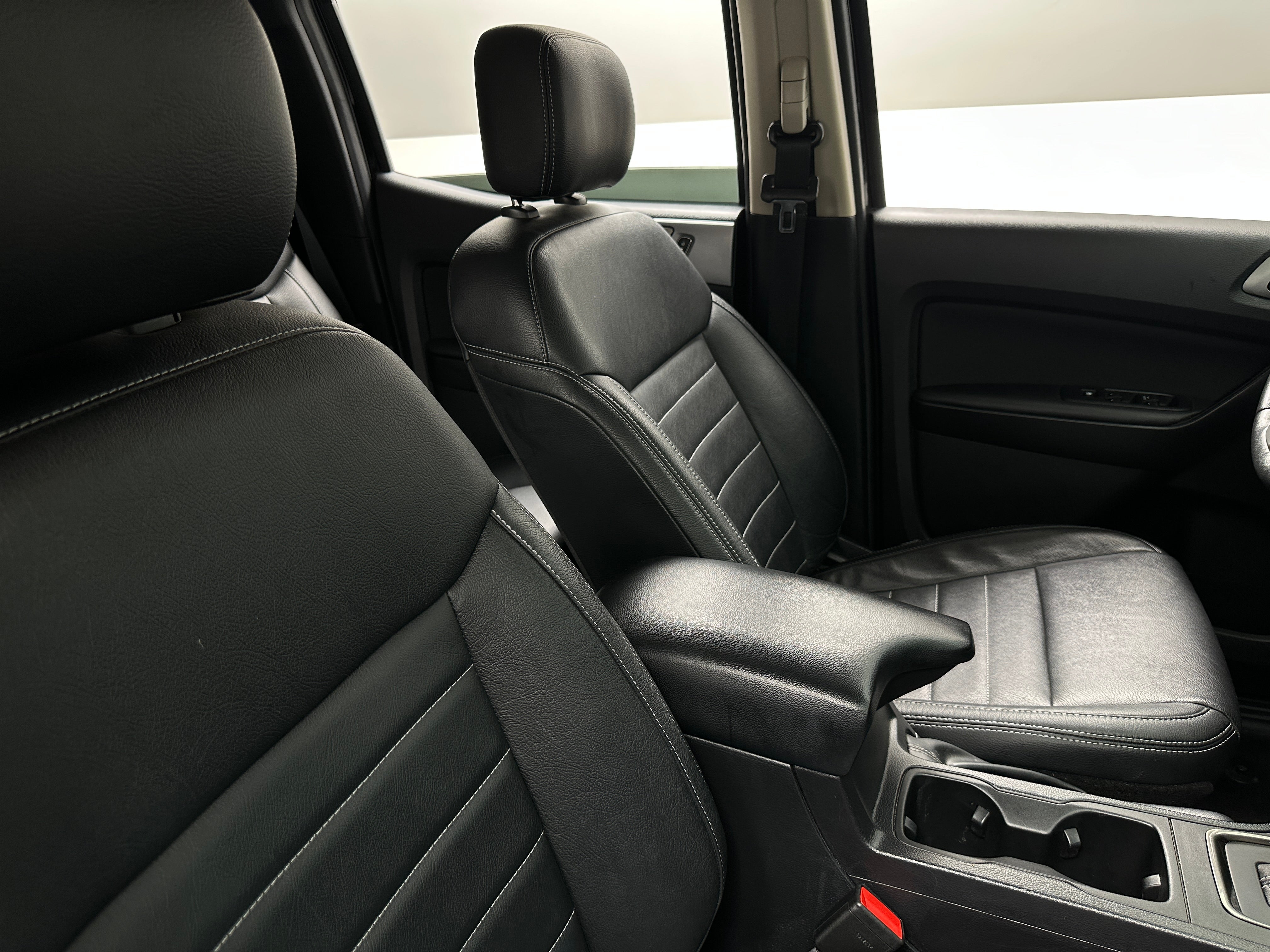 2021 Ford Ranger XLT 2