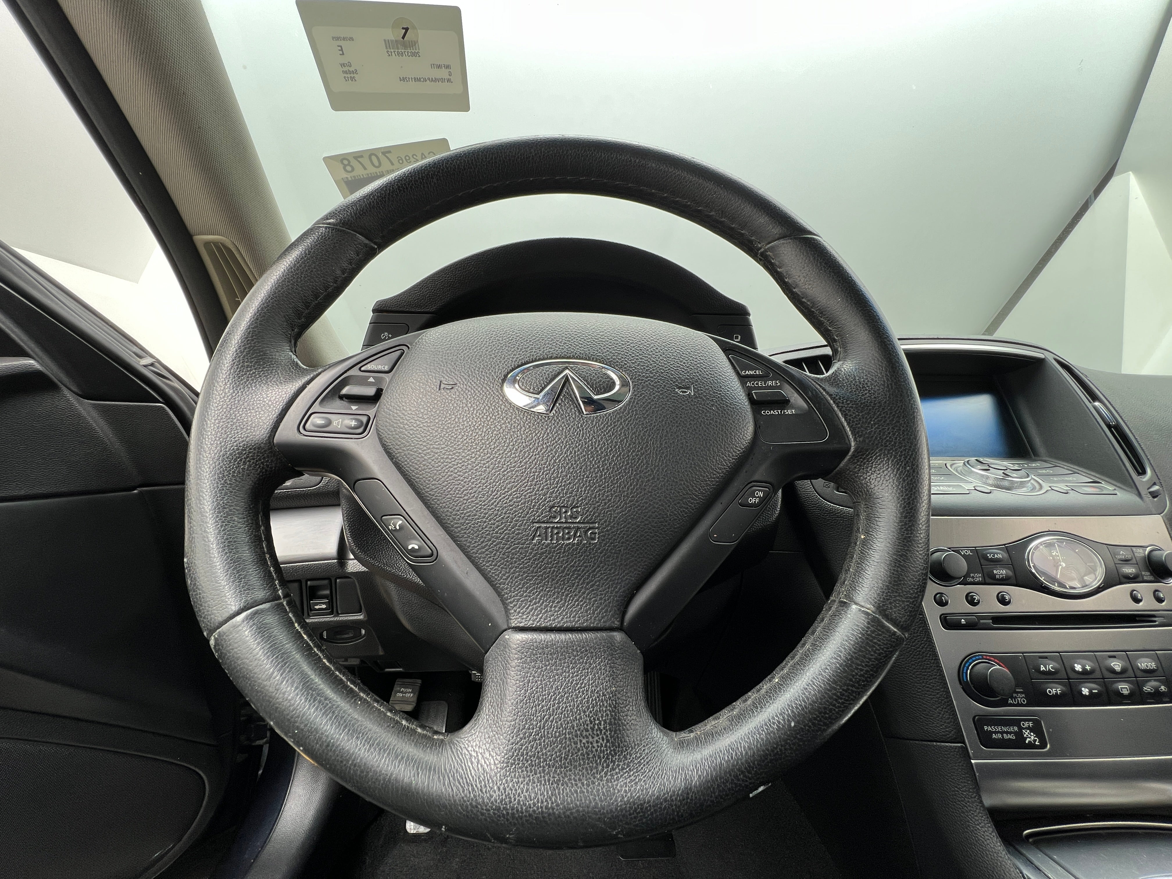 2012 INFINITI G25 Journey 4