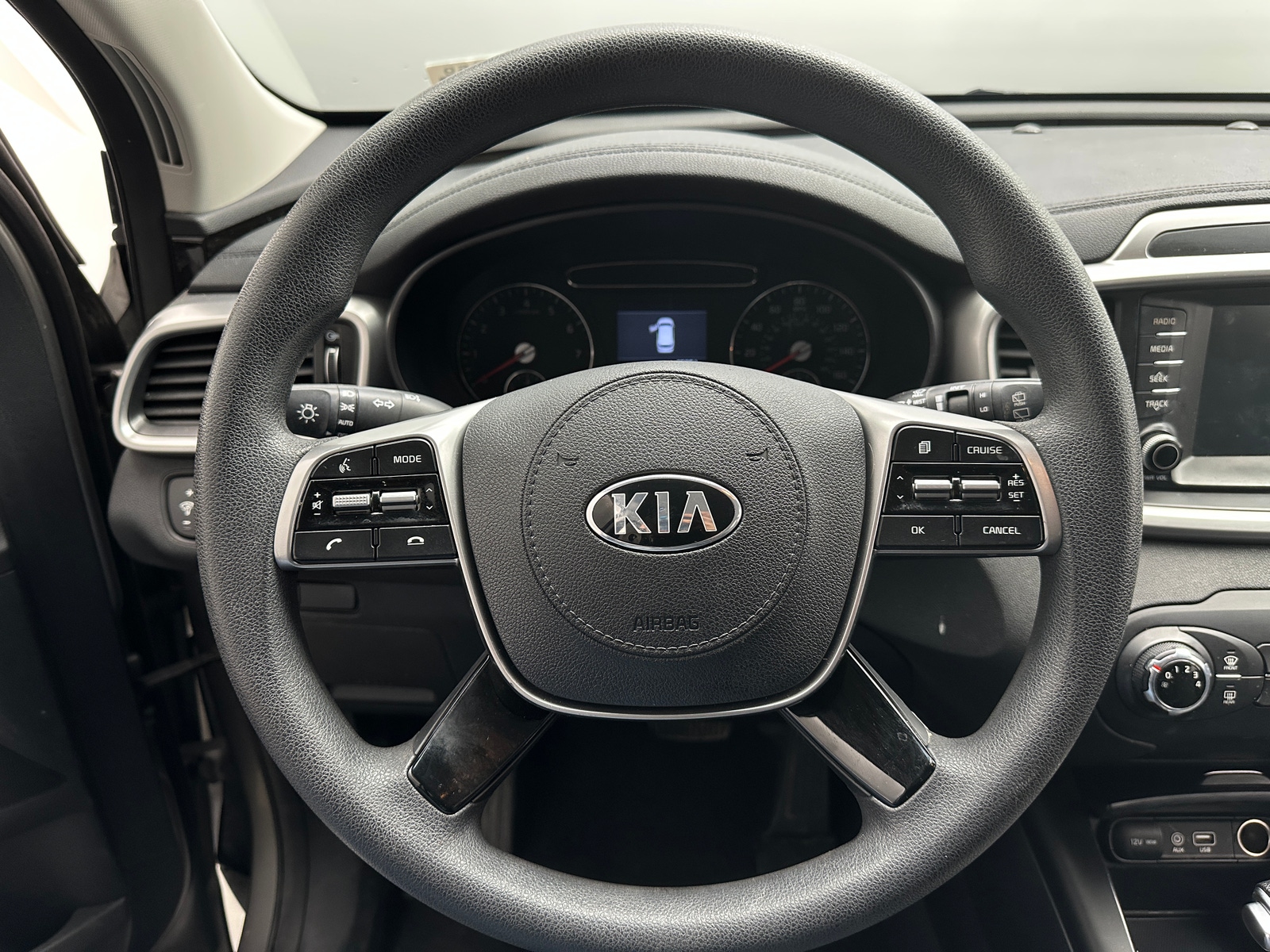 Thumbnail: 2019 Kia Sorento - 5