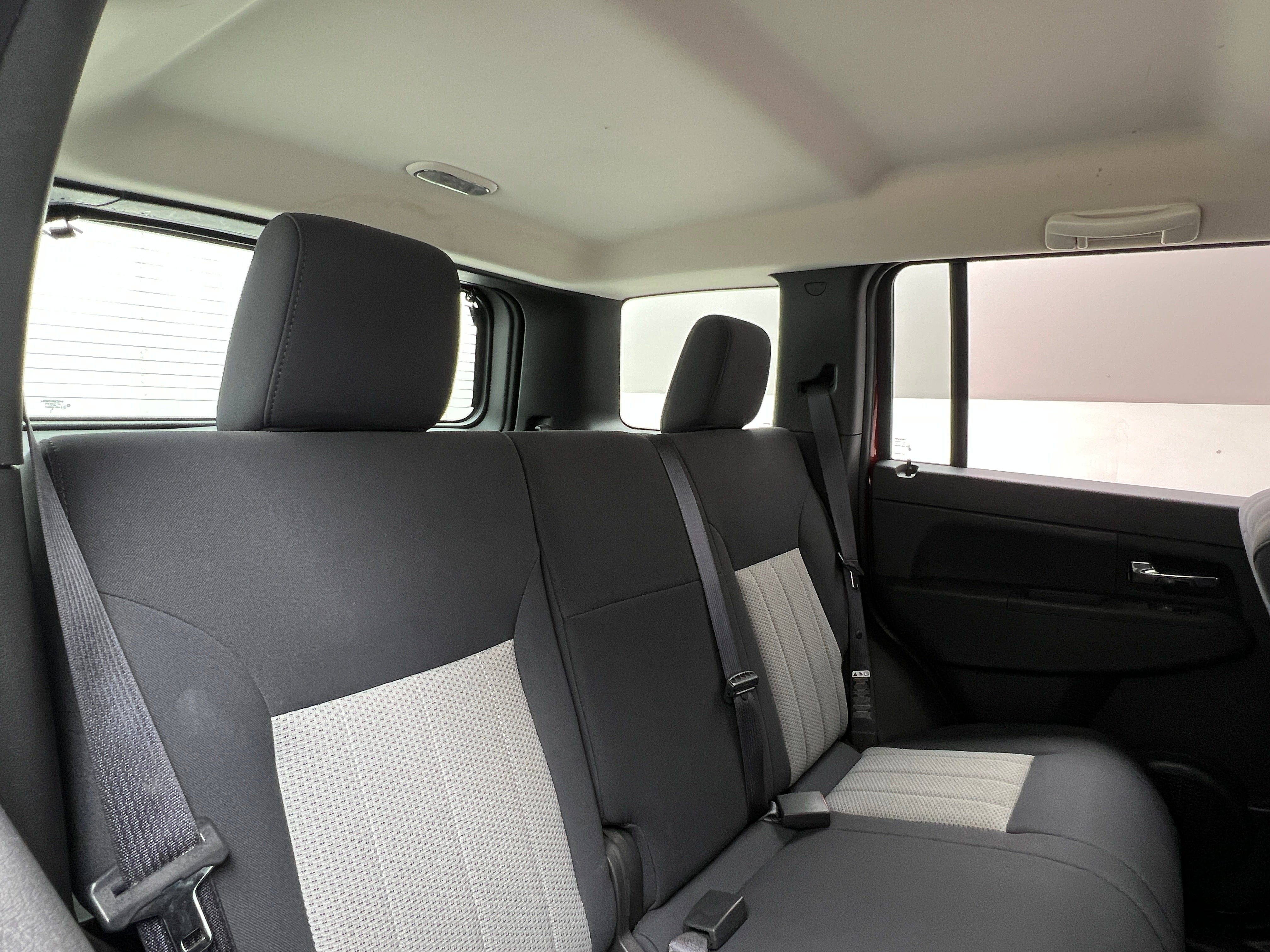 2010 Jeep Liberty  6