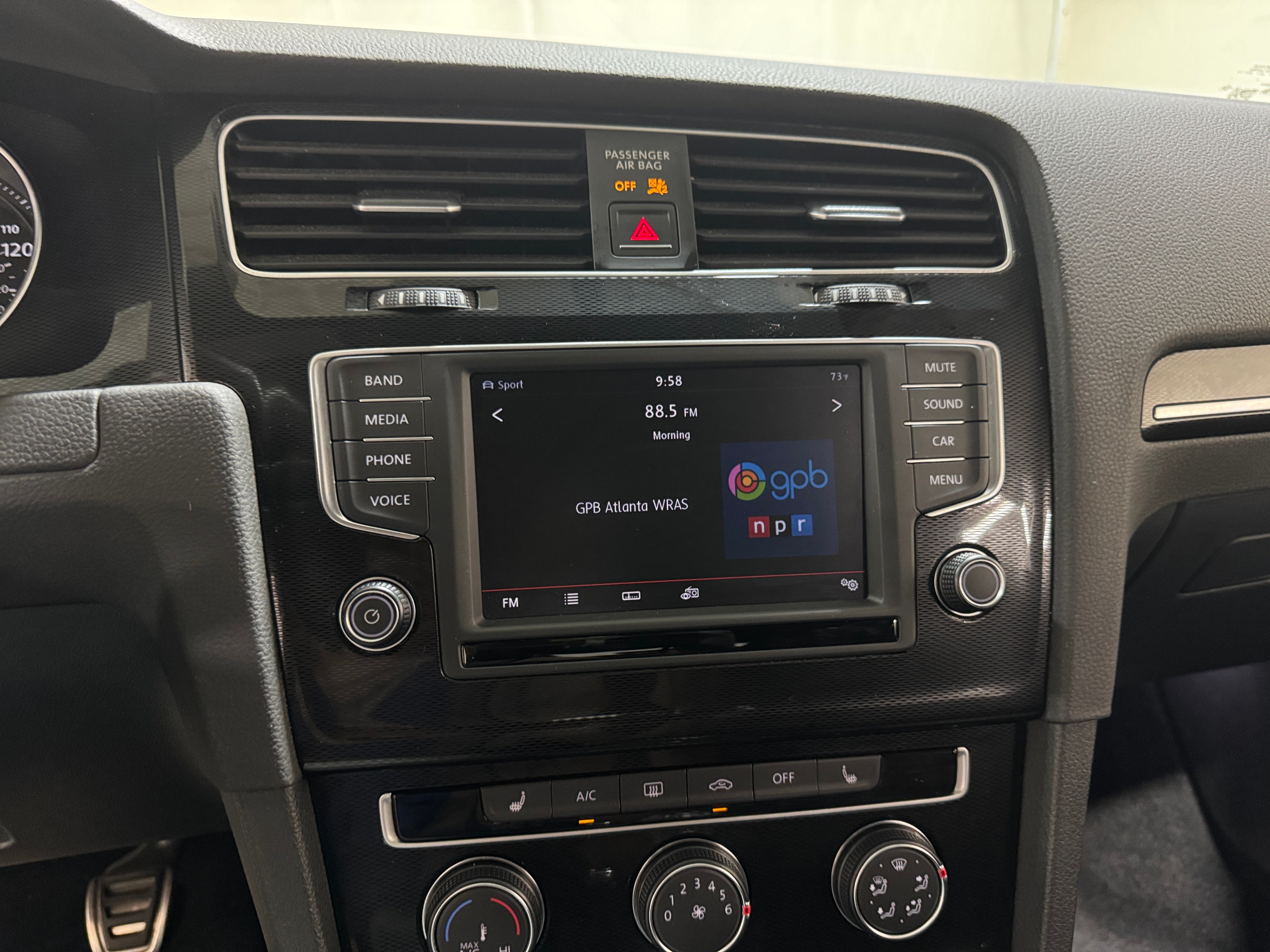2017 Volkswagen Golf GTI S 4
