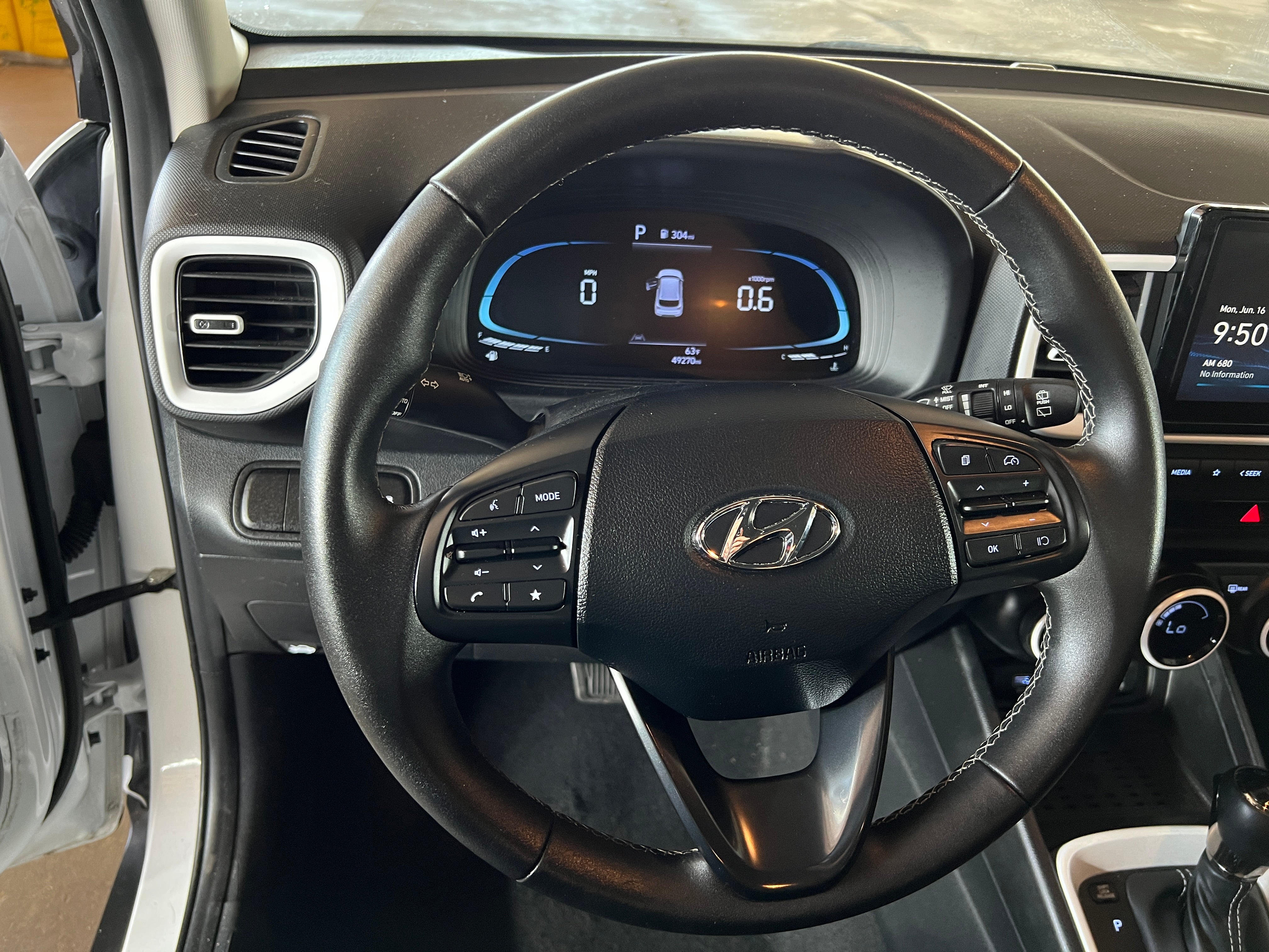 Thumbnail: 2024 Hyundai Venue - 4