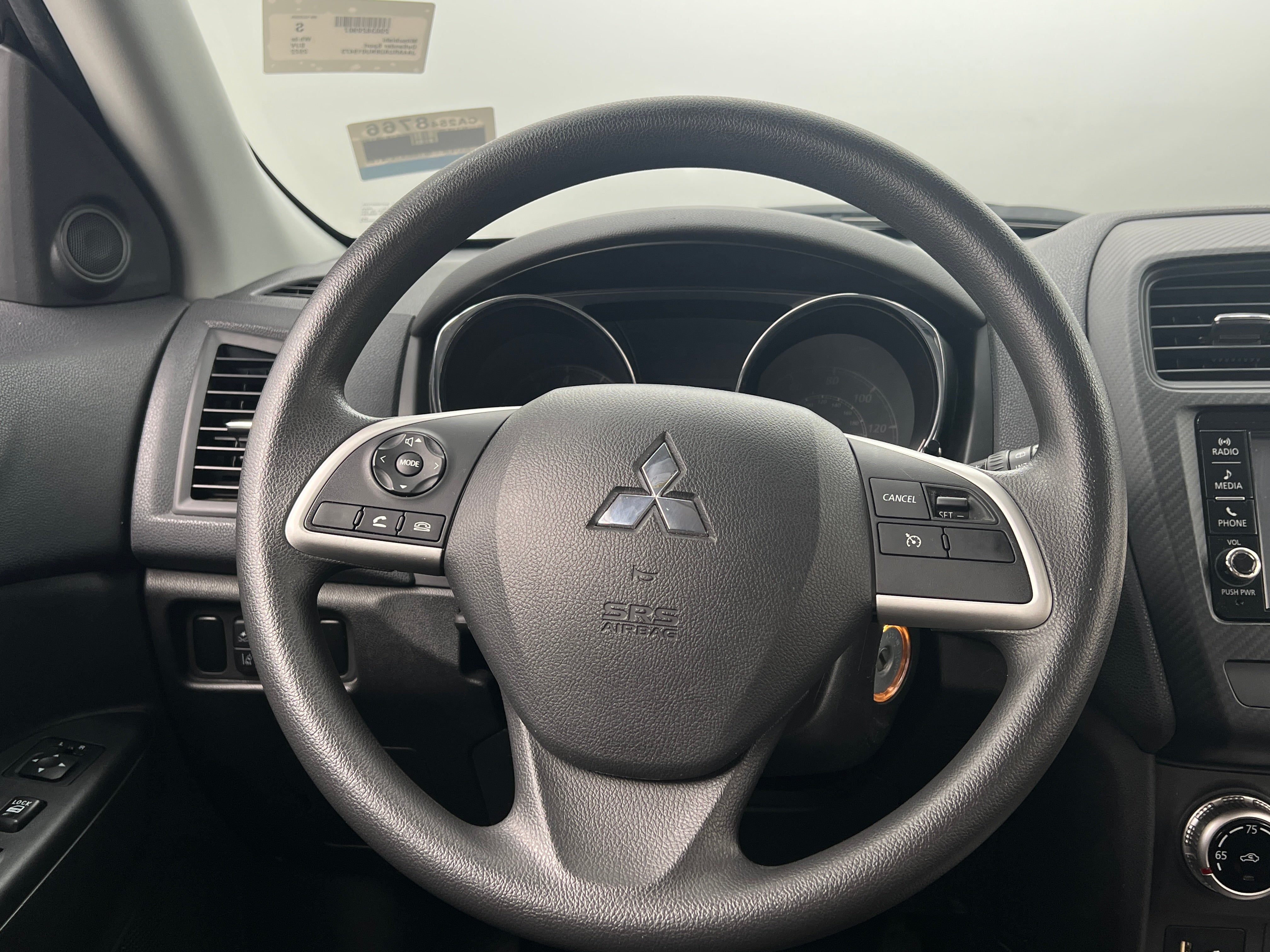 Thumbnail: 2022 Mitsubishi Outlander Sport - 5