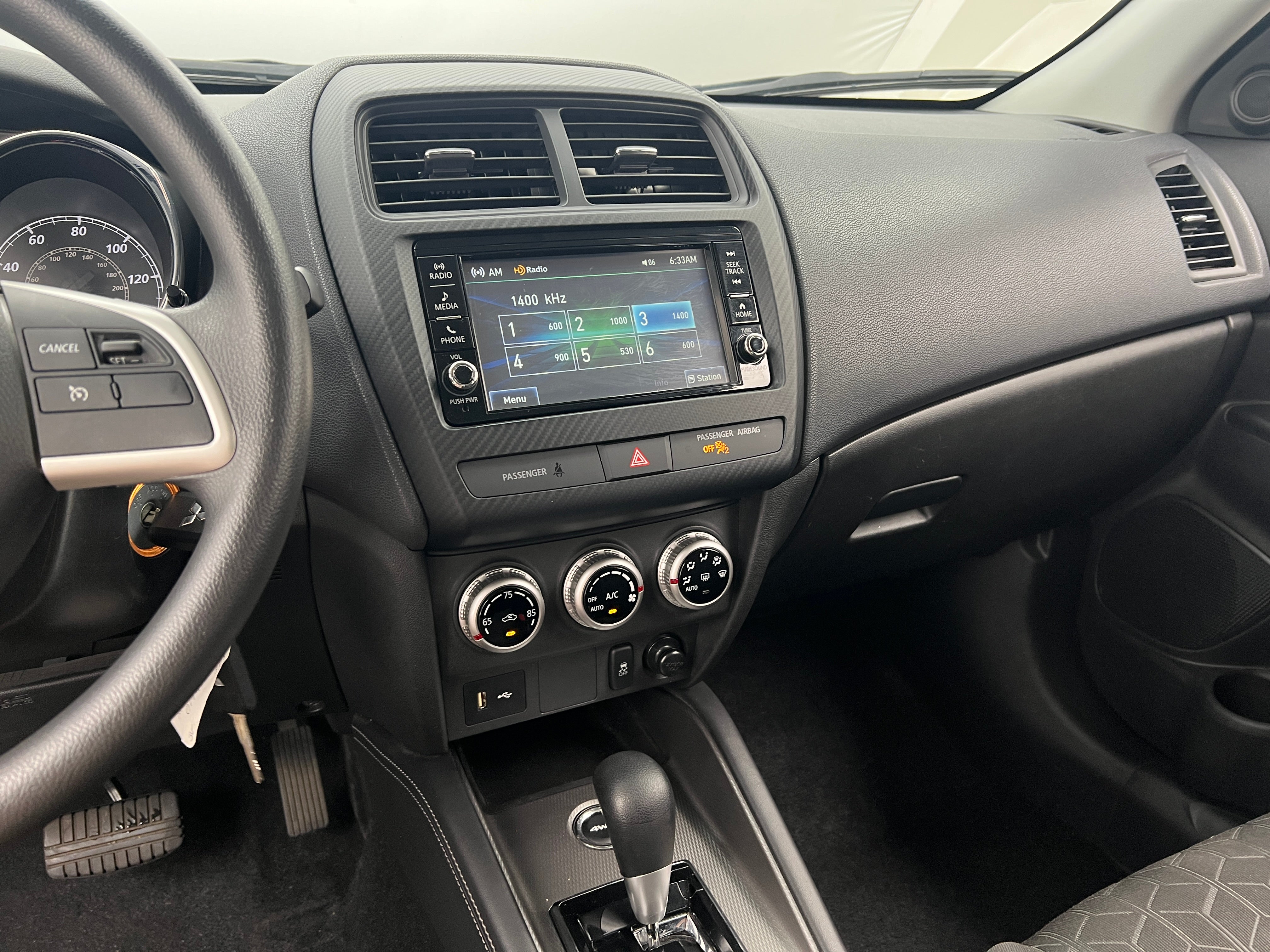 Thumbnail: 2022 Mitsubishi Outlander Sport - 4