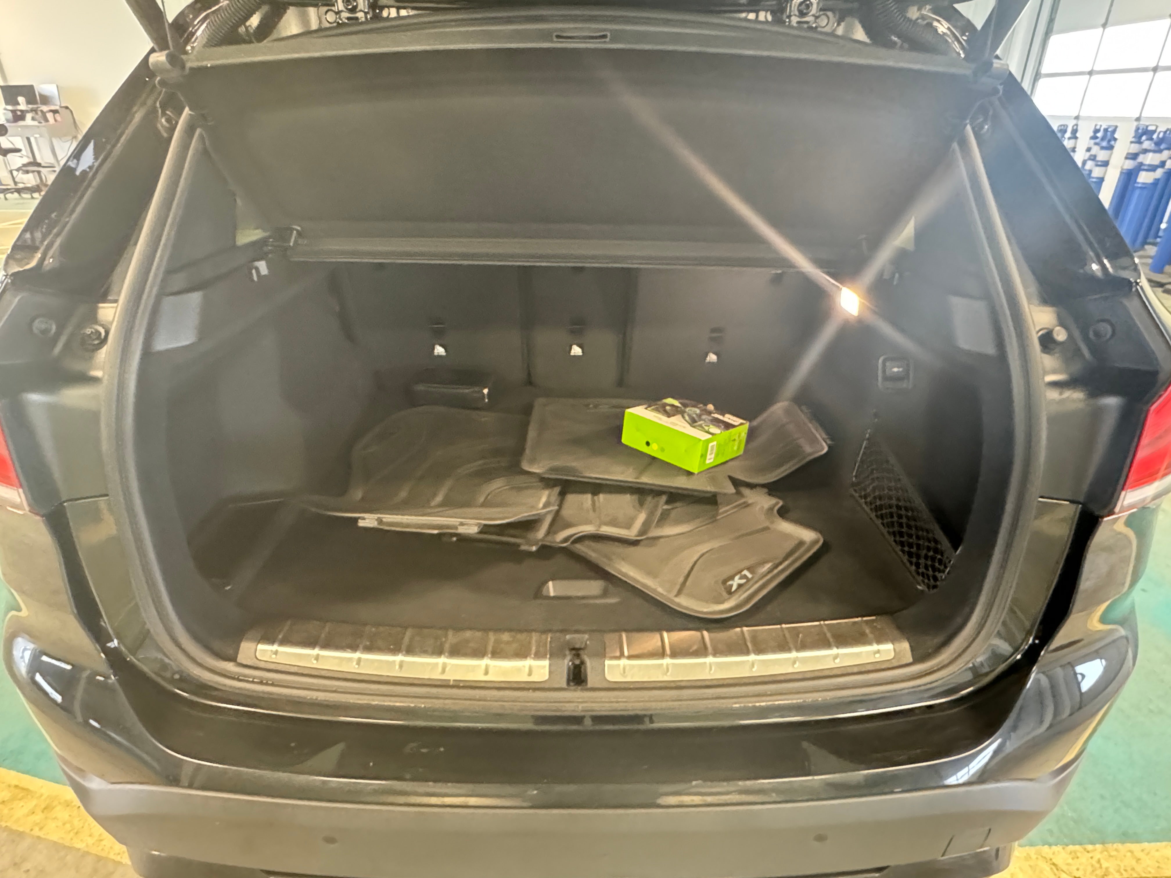 2021 BMW X1 xDrive28i 6