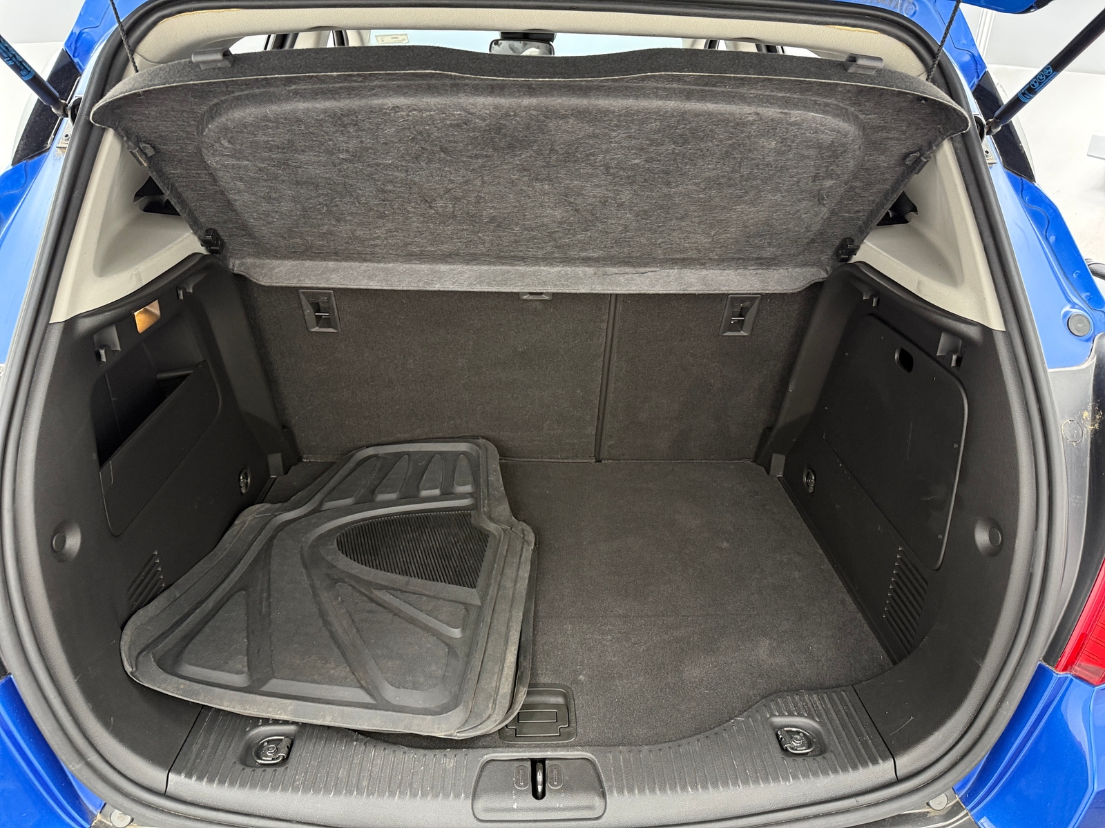 Thumbnail: 2014 Buick Encore - 6