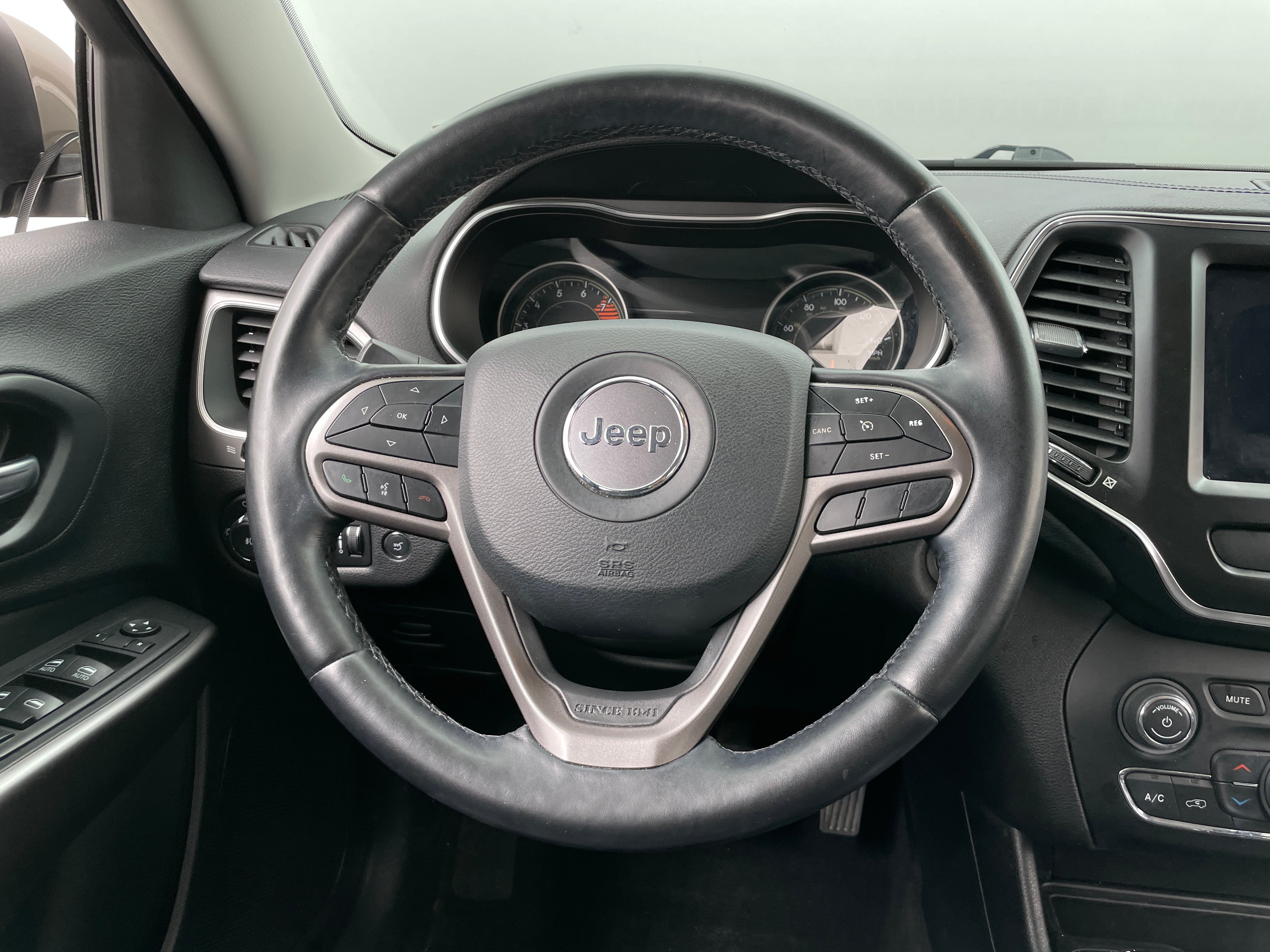 2021 Jeep Cherokee Latitude 4
