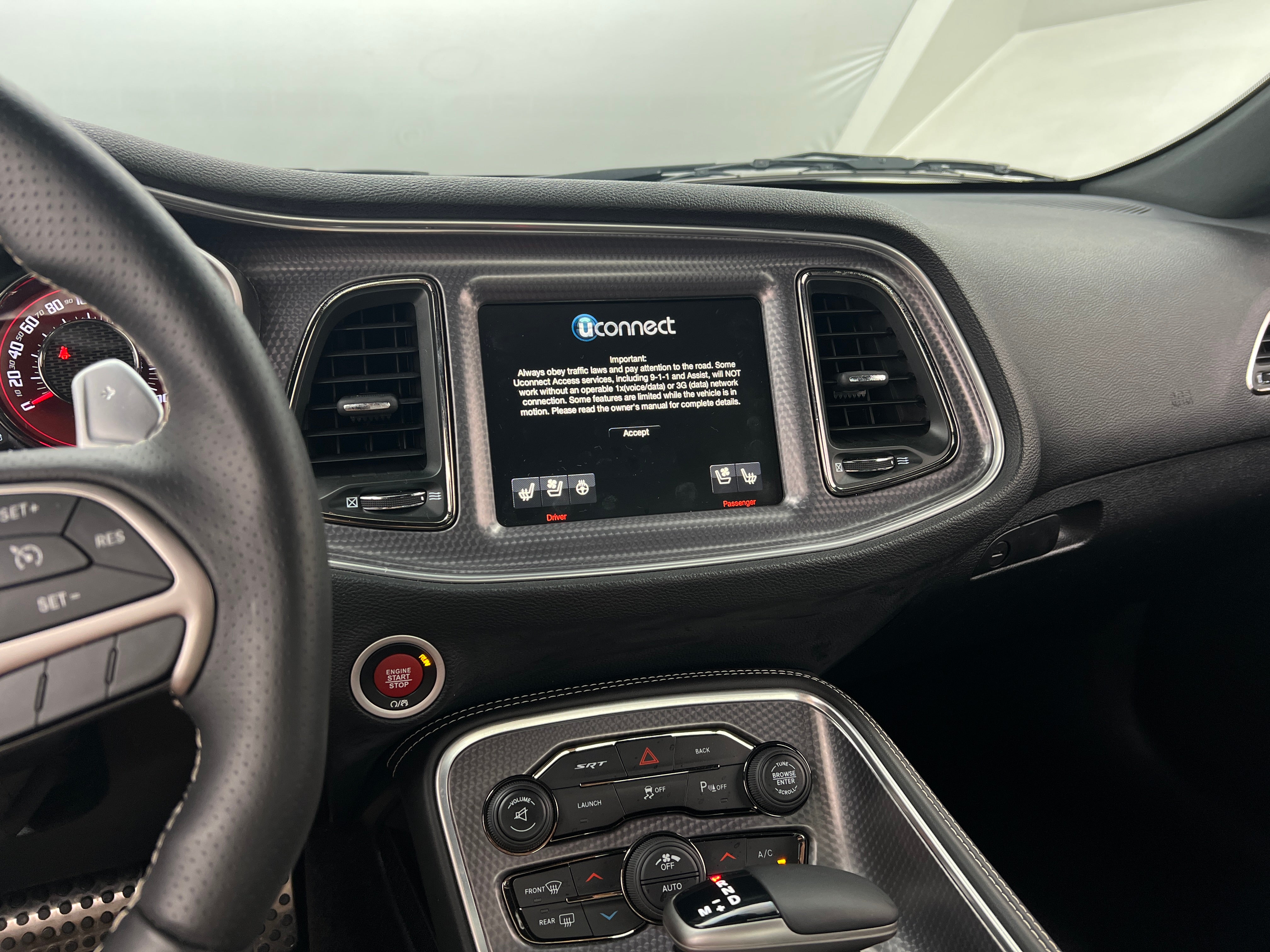 2016 Dodge Challenger SRT Hellcat 2