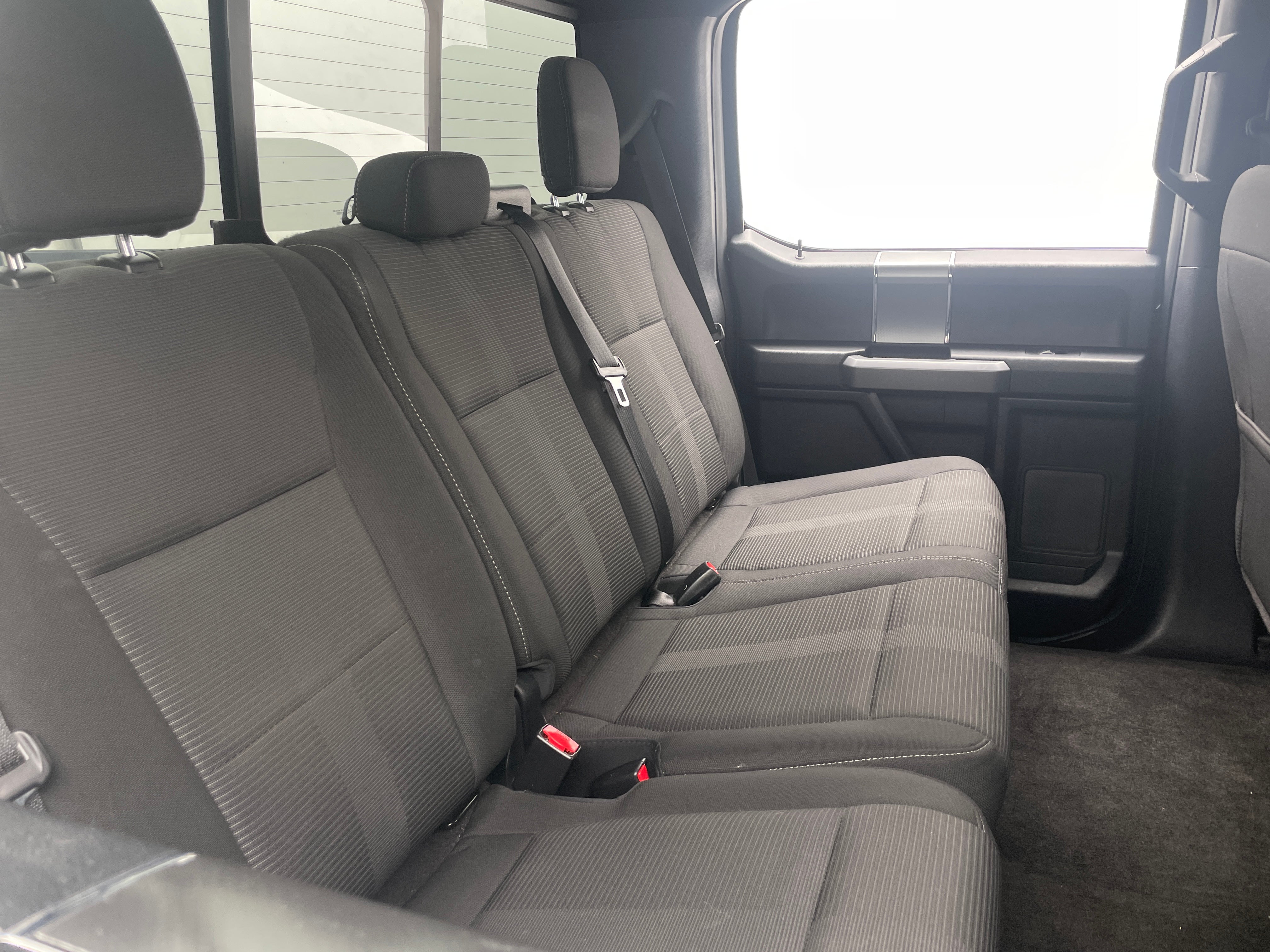 2017 Ford Econoline E-150 6