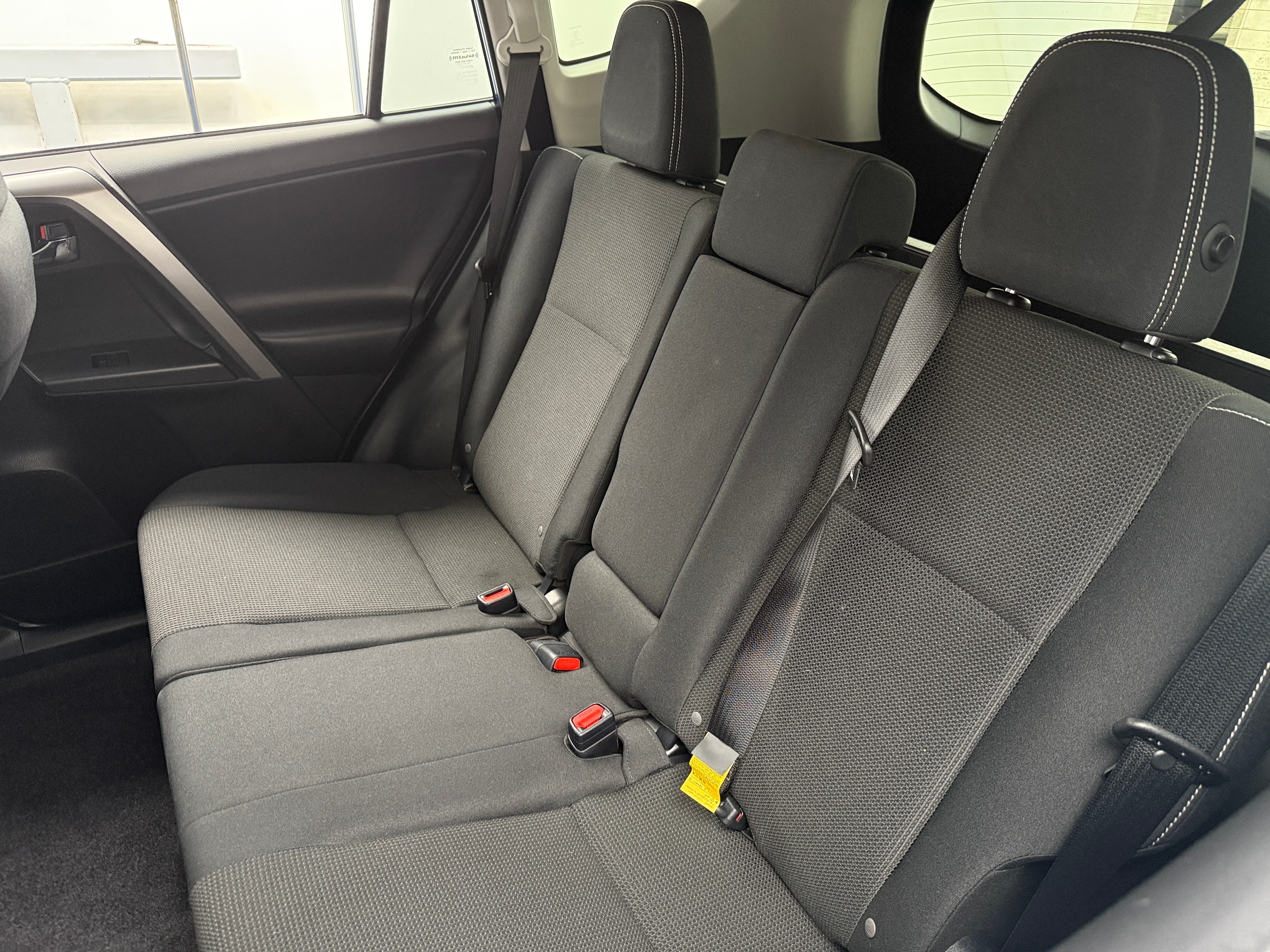 2018 Toyota RAV4 XLE 6