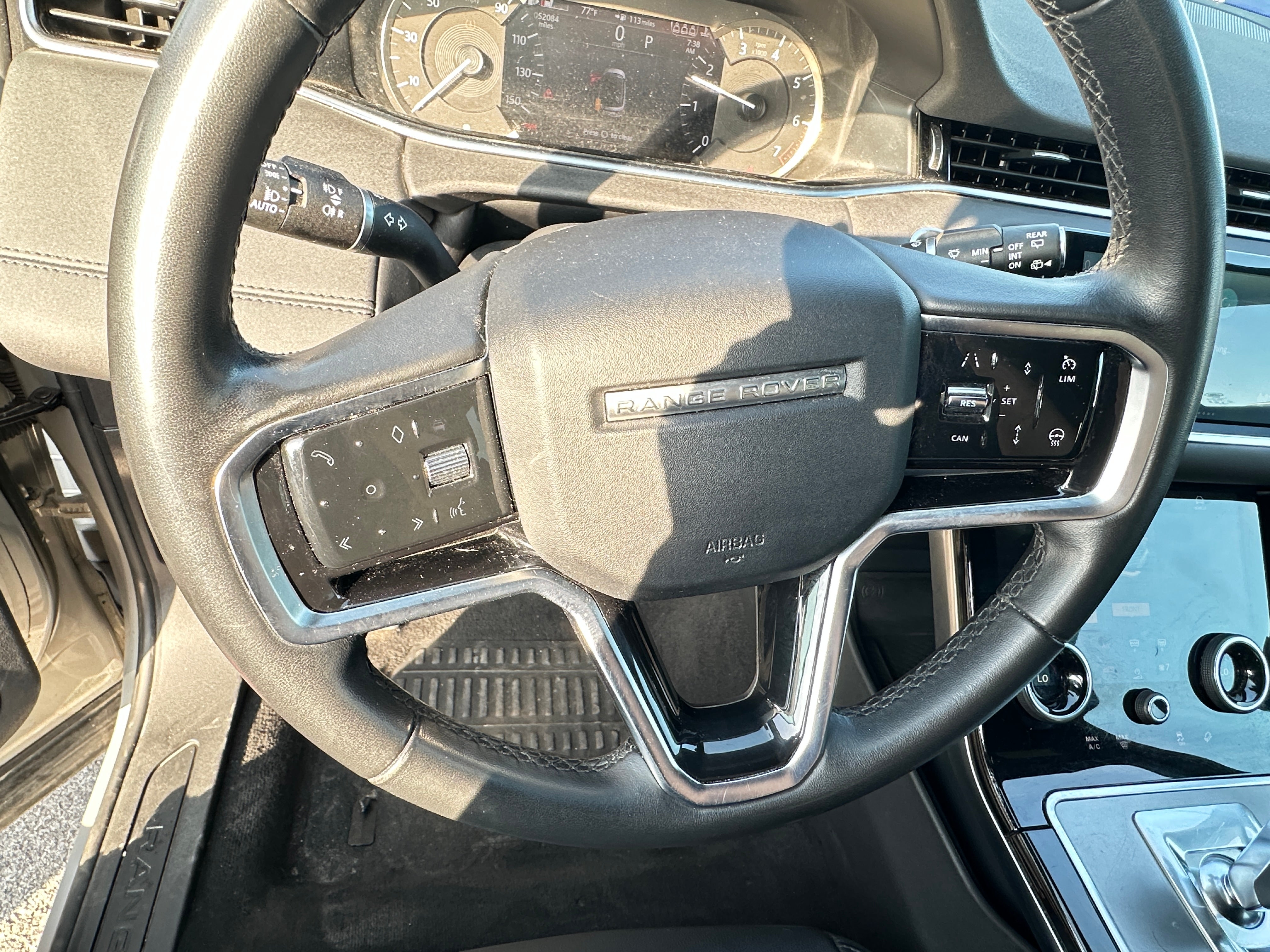 2023 Land Rover Range Rover Evoque SE 4