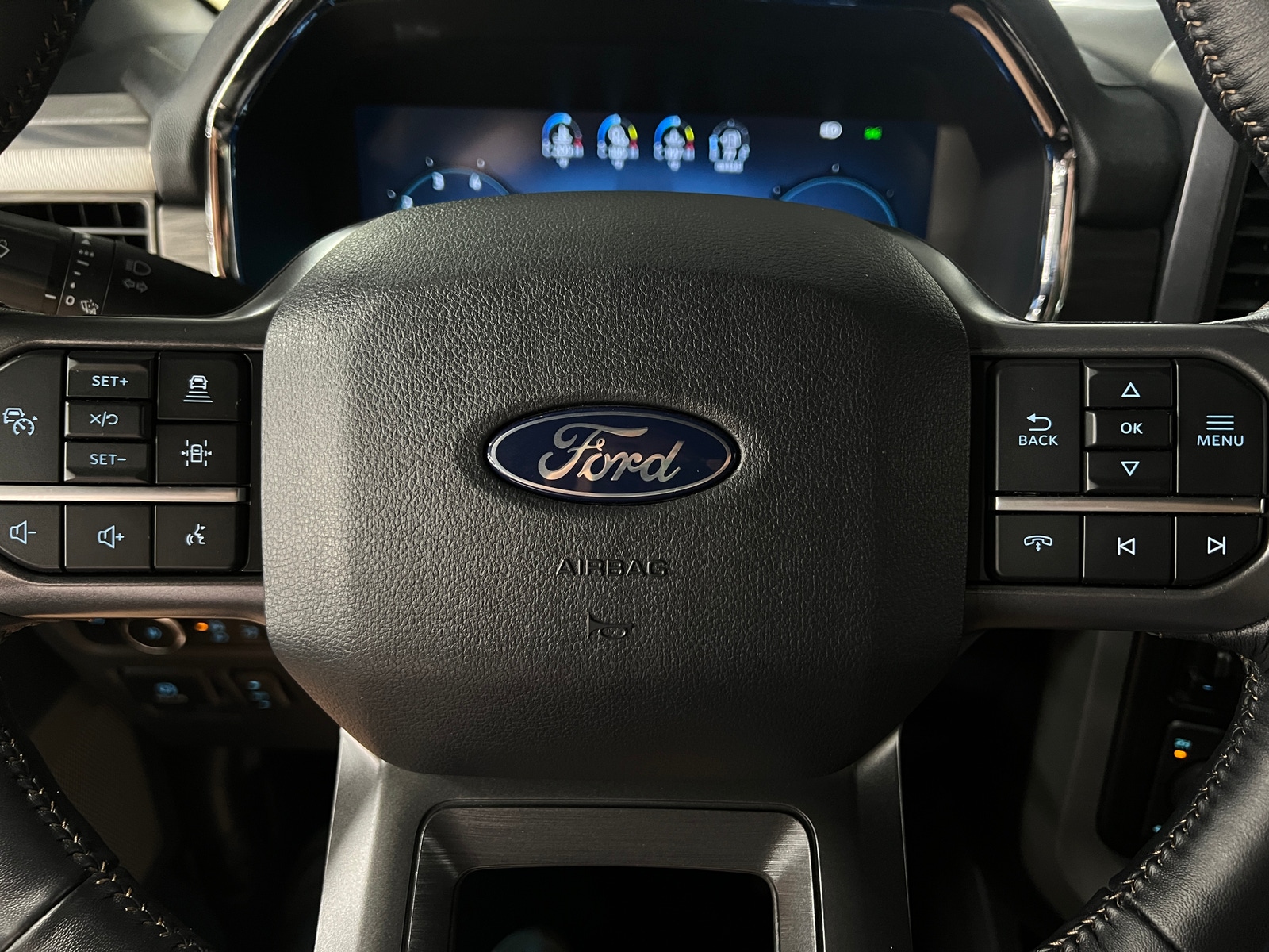 Thumbnail: 2024 Ford Econoline - 4