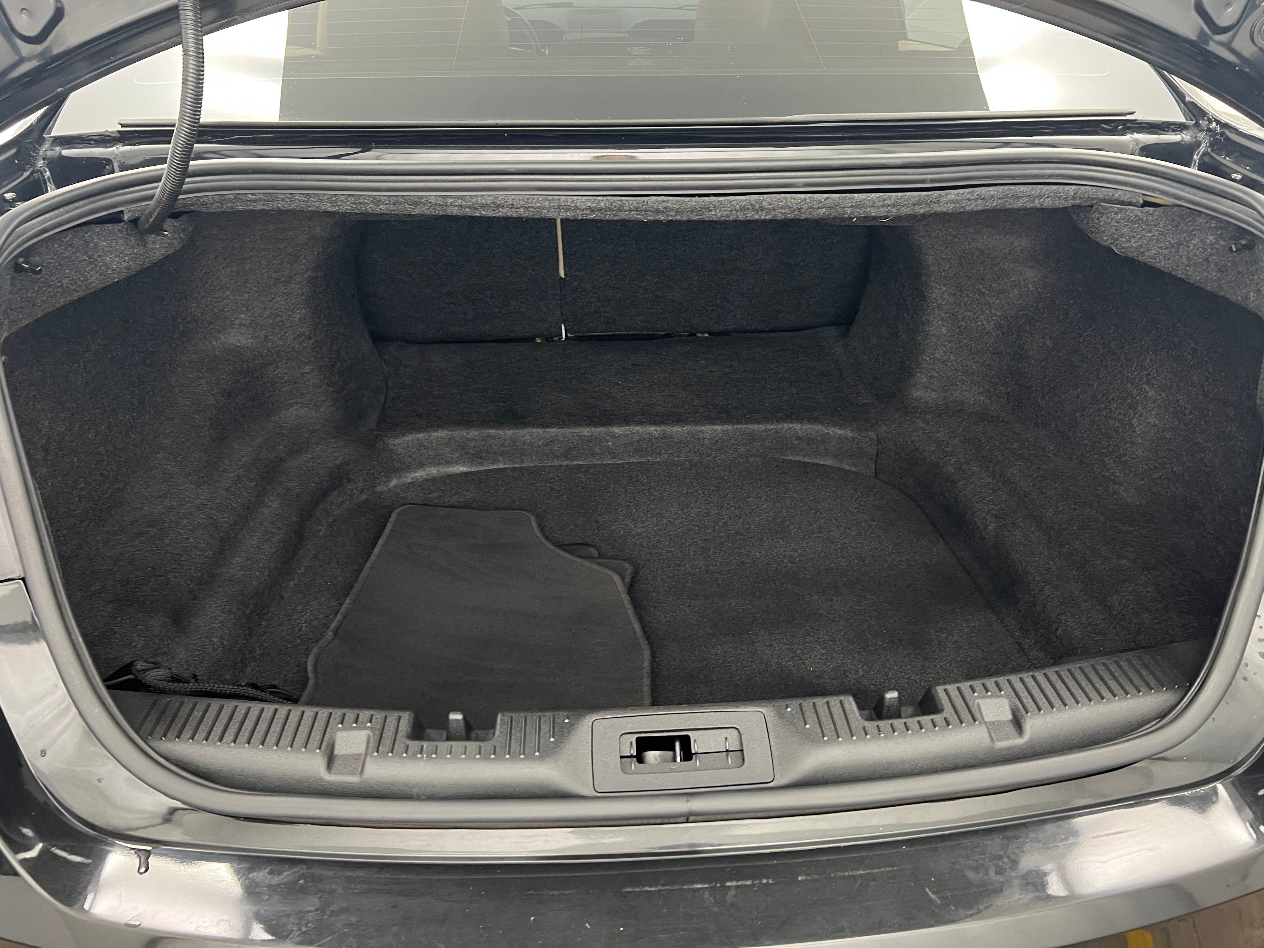 2014 Ford Taurus Limited Edition 6