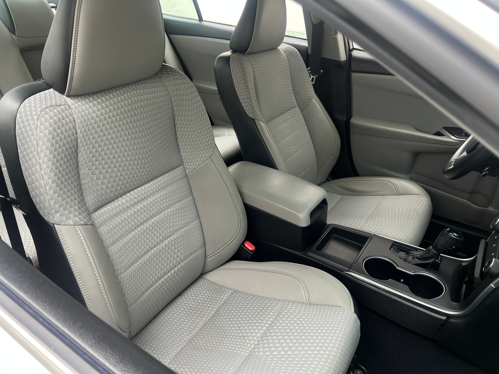 Thumbnail: 2015 Toyota Camry - 2