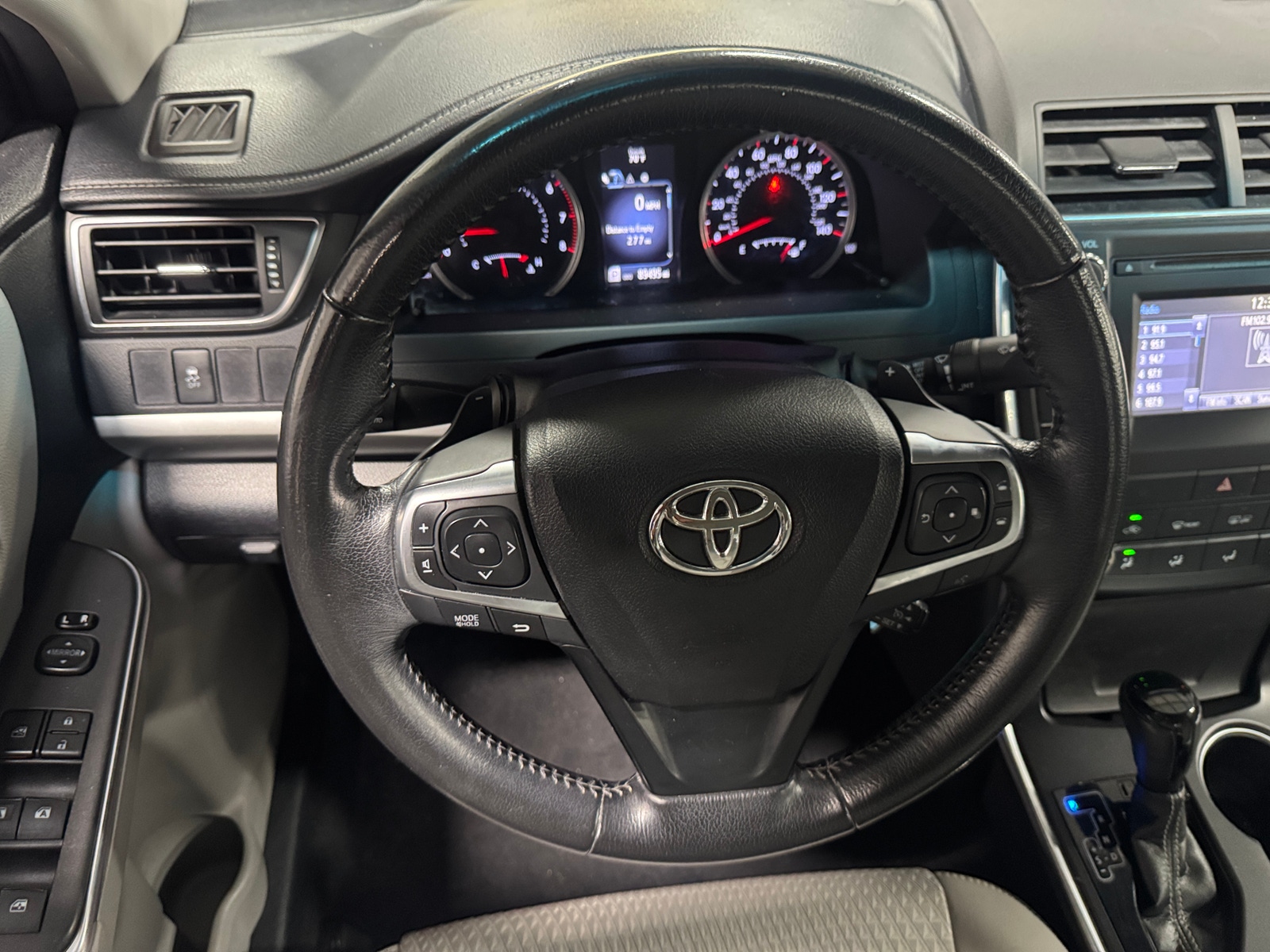 Thumbnail: 2015 Toyota Camry - 5