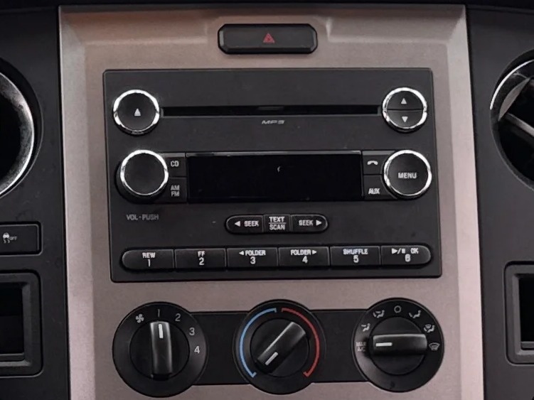 Thumbnail: 2016 Ford Expedition - 4