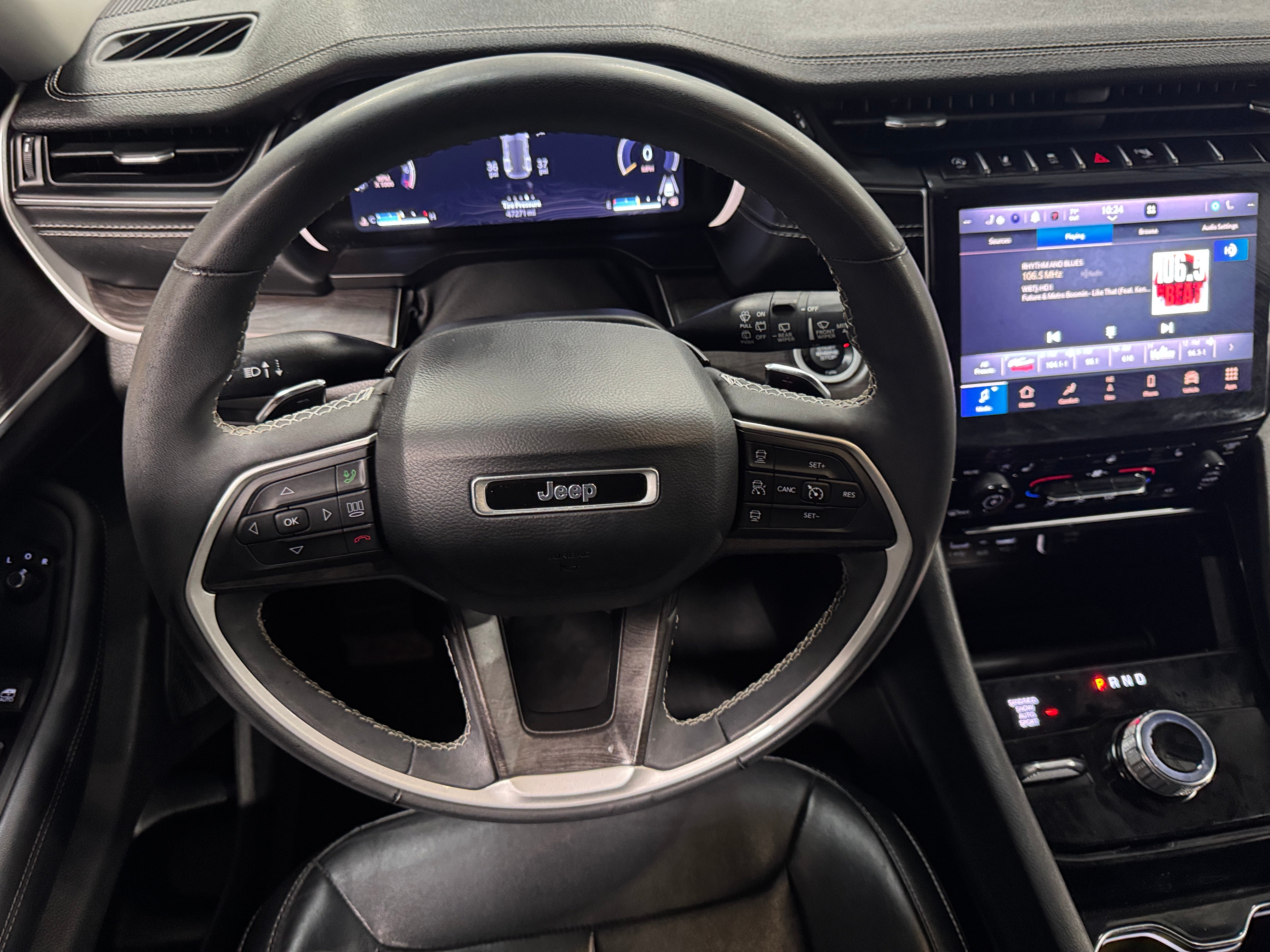 Thumbnail: 2023 Jeep Grand Cherokee - 4