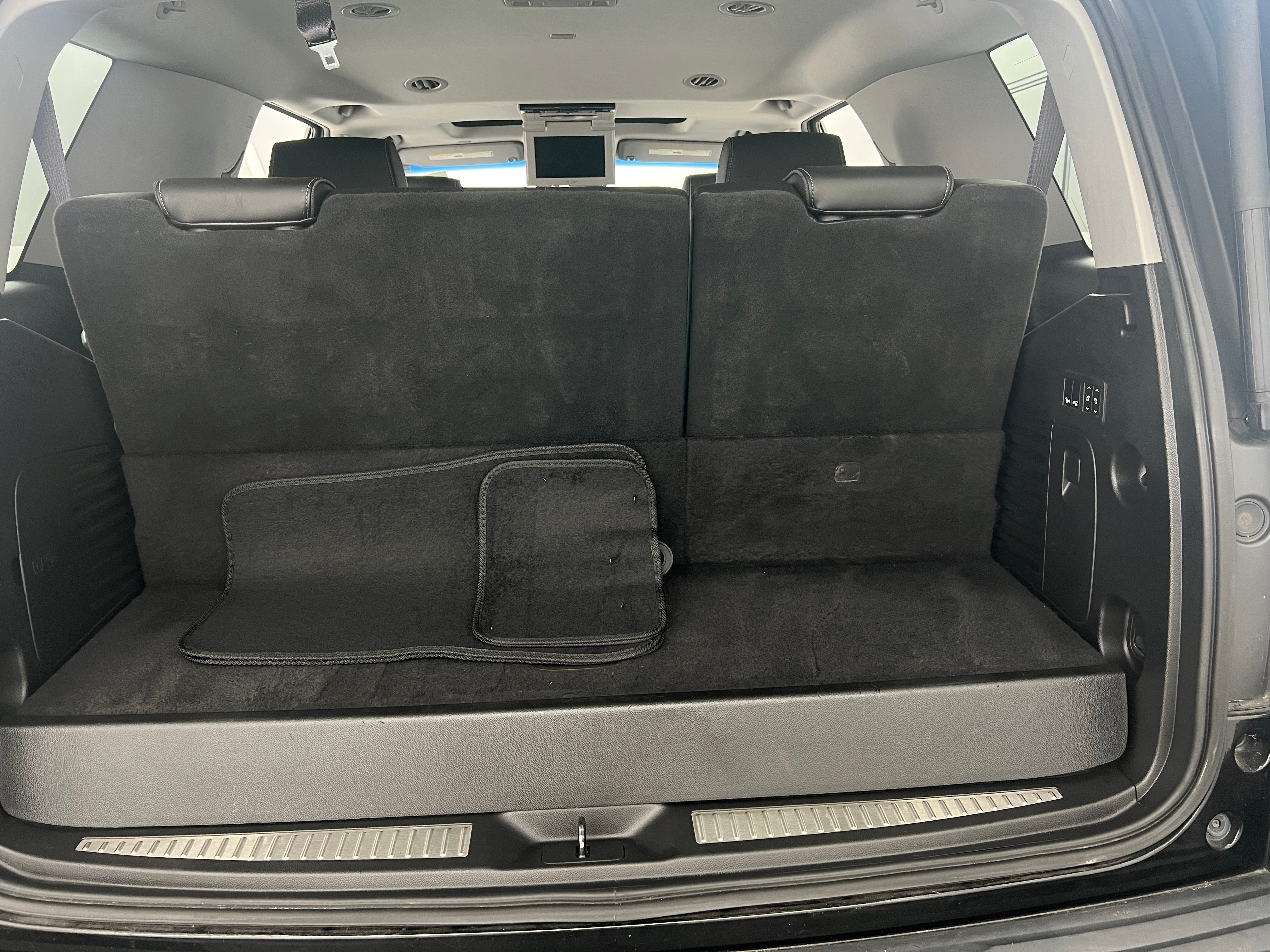 Thumbnail: 2017 GMC Yukon - 6