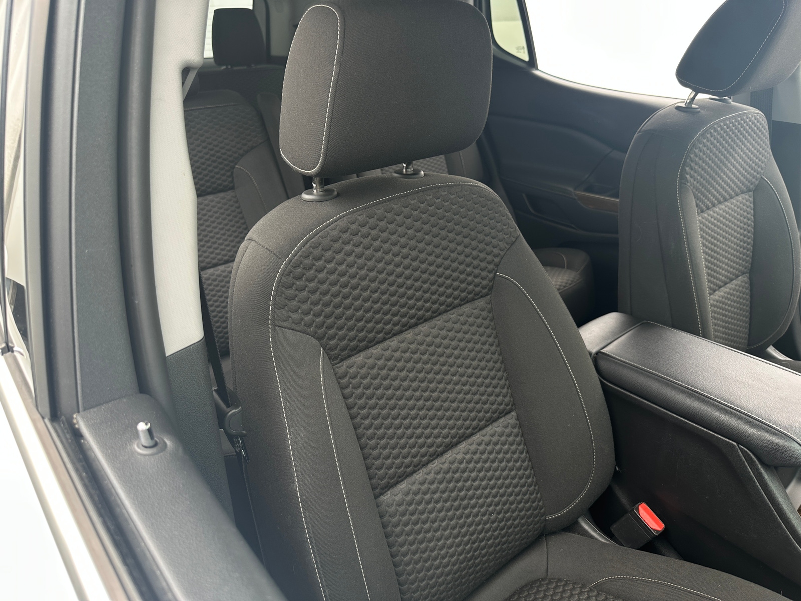 Thumbnail: 2018 GMC Acadia - 2