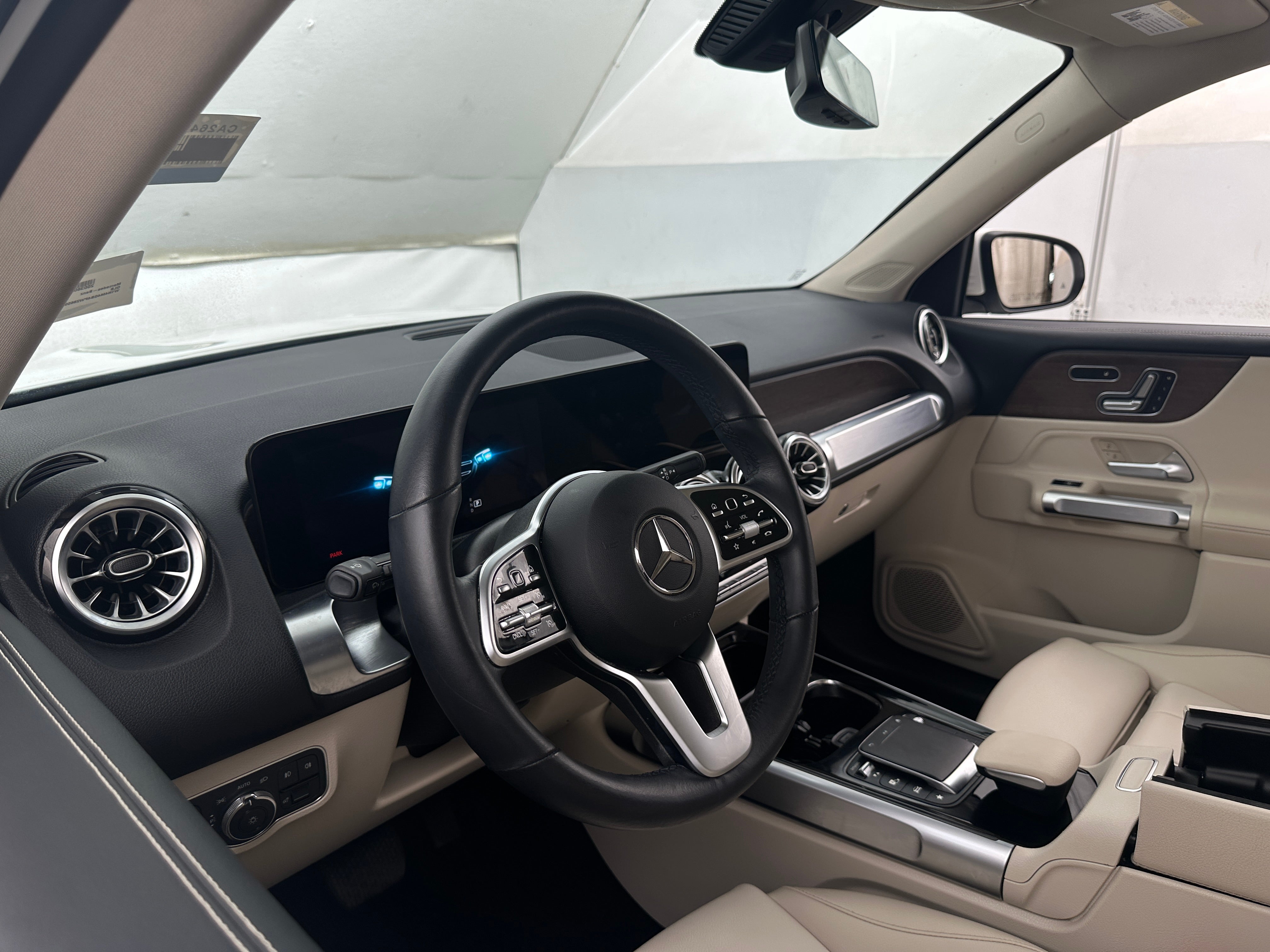 2023 Mercedes-Benz GLB 250 2