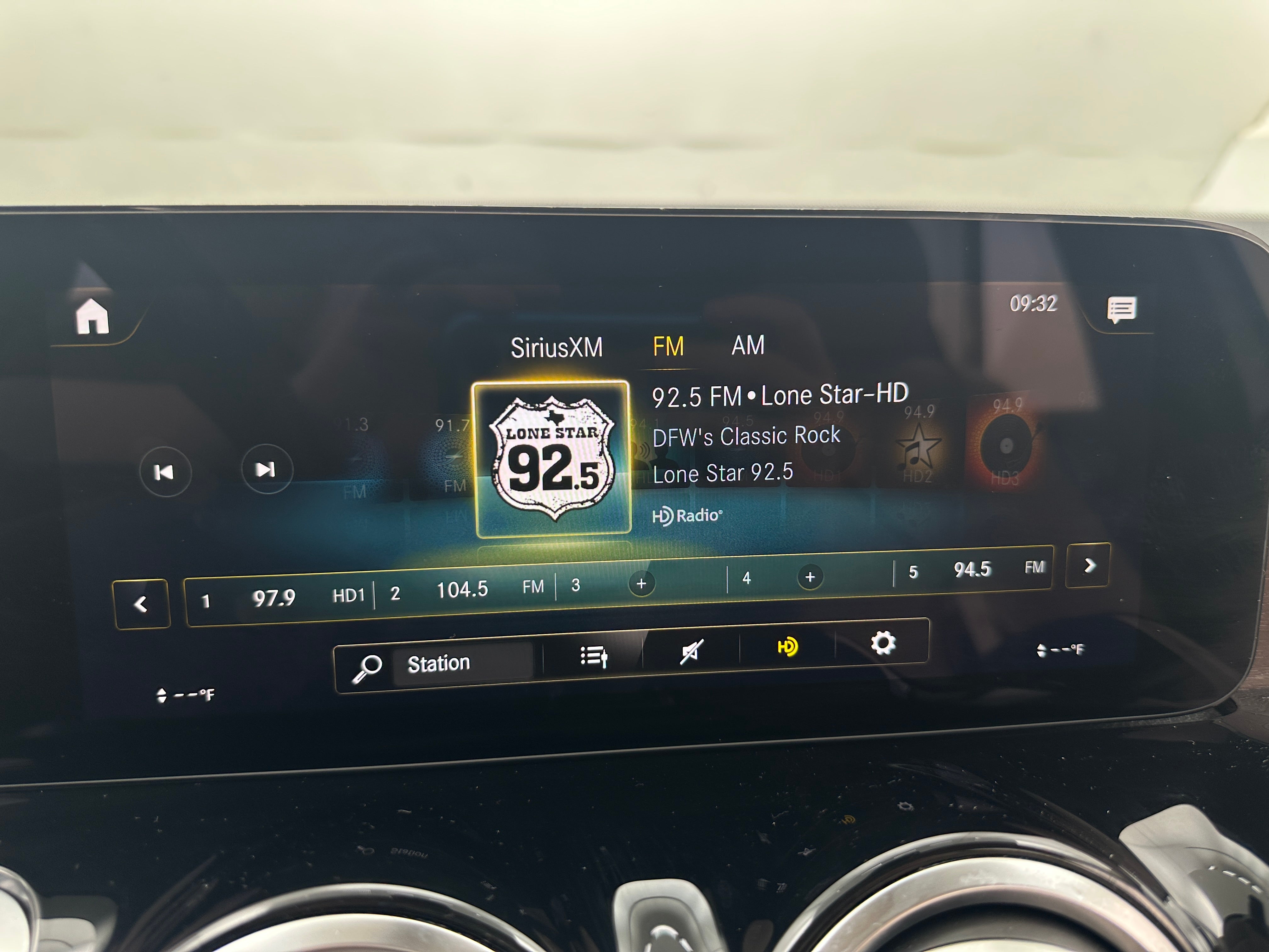 2023 Mercedes-Benz GLB 250 3