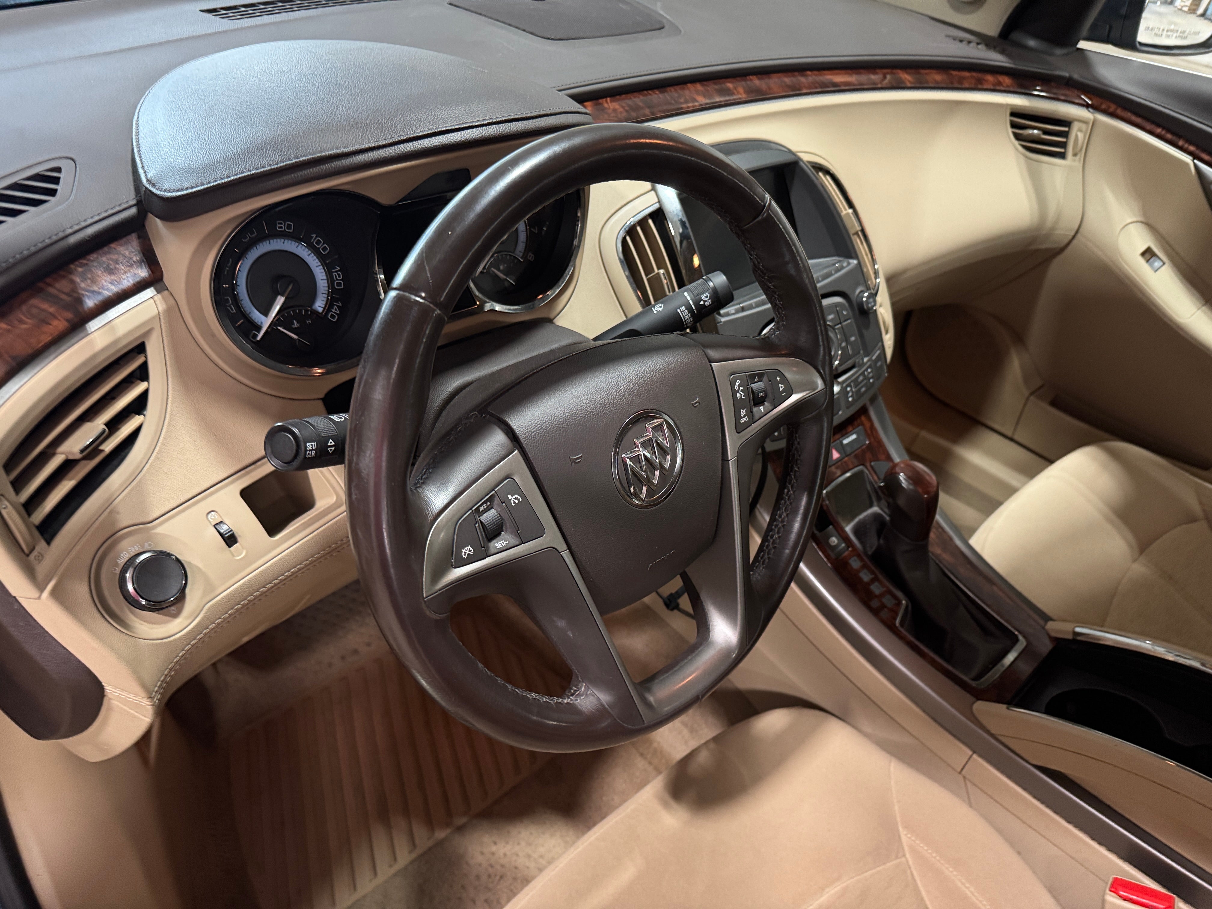 2013 Buick LaCrosse Base 3